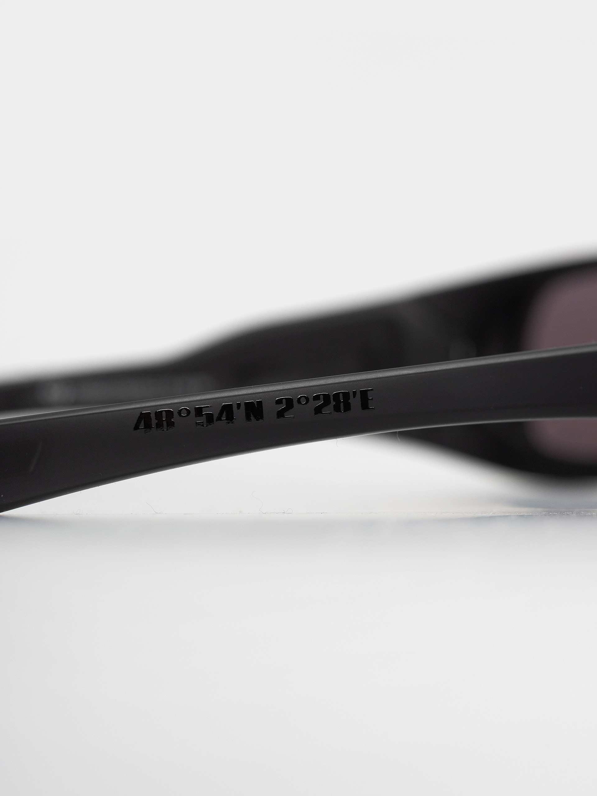 Okulary przeciwsłoneczne Oakley Permian (matte black ink/prizm road)