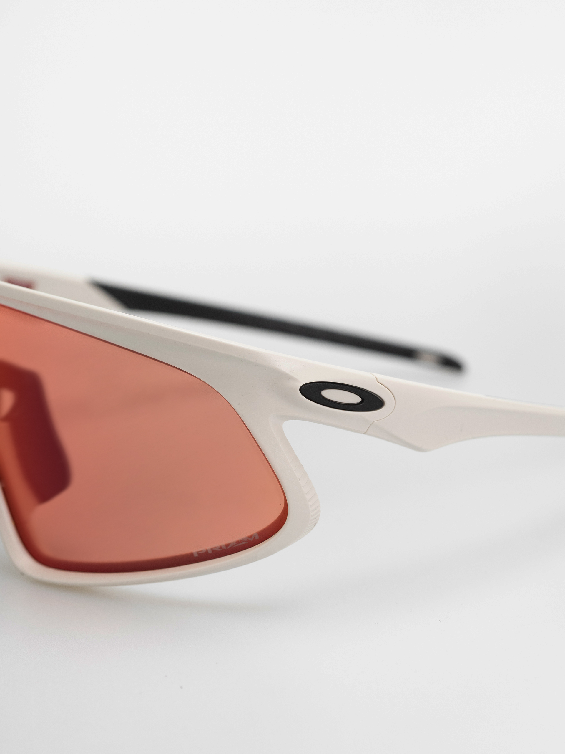Okulary przeciwsłoneczne Oakley Rslv 141 (matte mist/prizm trail torch)
