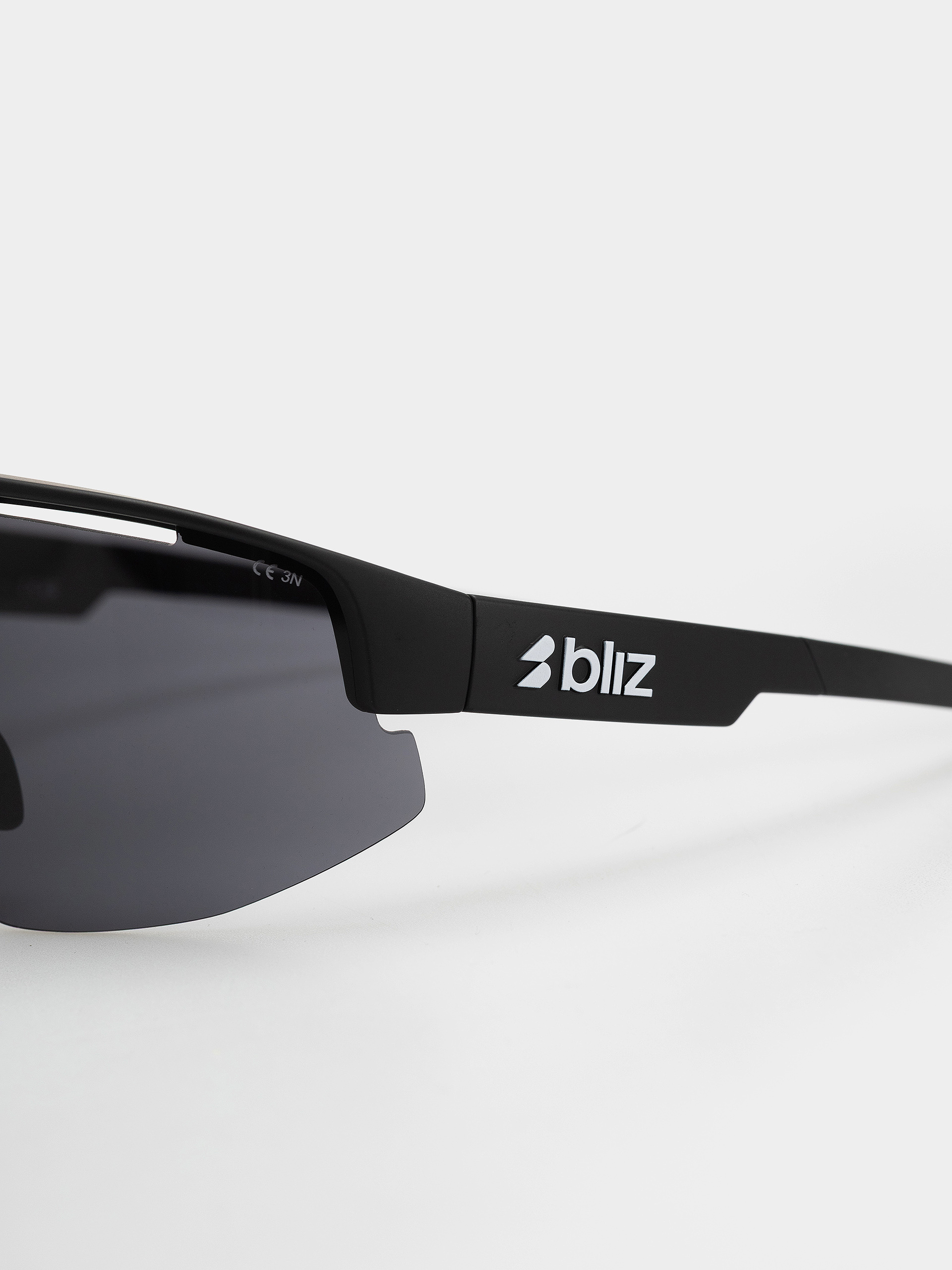 Okulary przeciwsłoneczne Bliz Matrix (matte black/smoke)