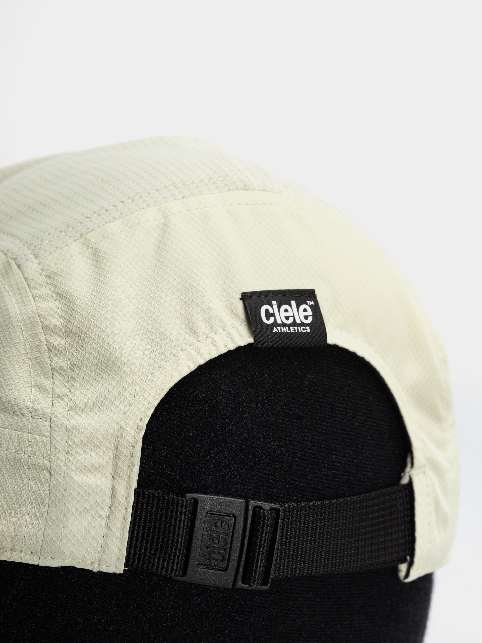 Czapka z daszkiem Ciele Athletics GOCap Classic Athletics (fava)