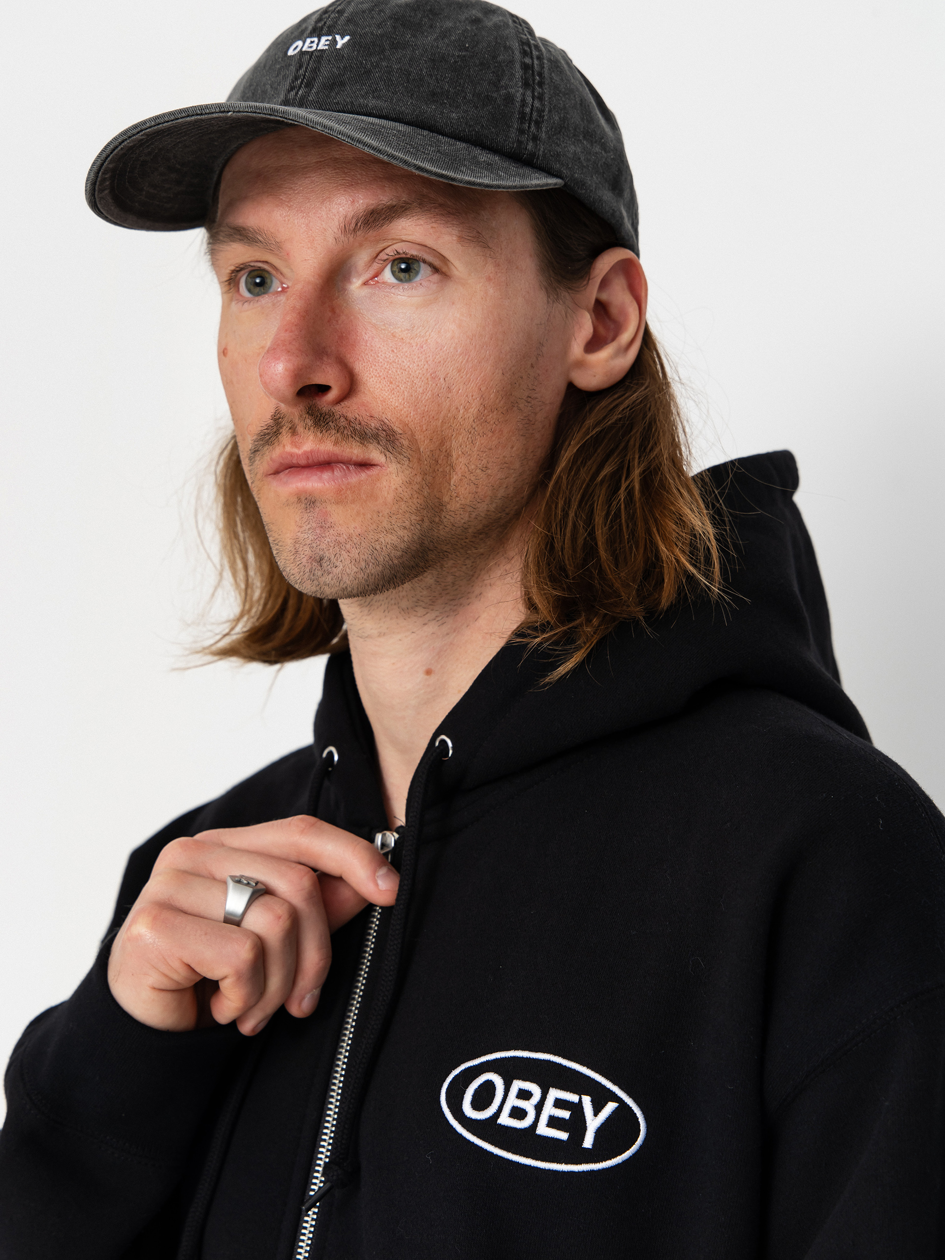 Bluza z kapturem OBEY Oval ZHD (black)