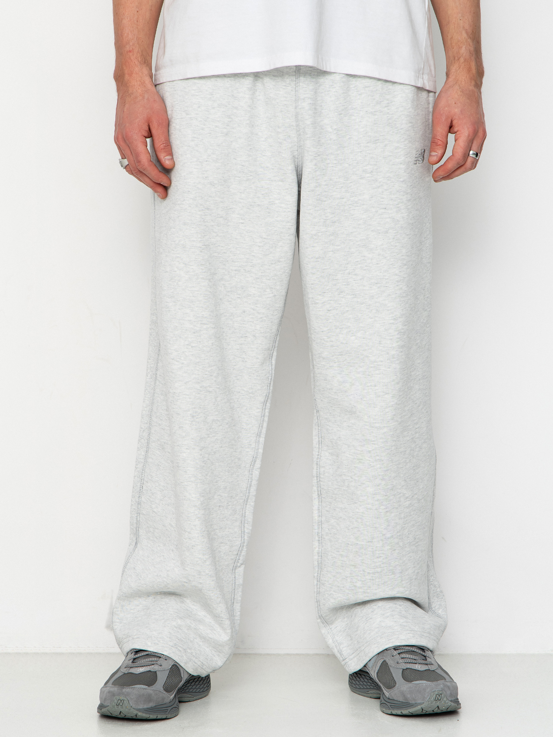 Spodnie New Balance Athletics French Terry (ash heather)
