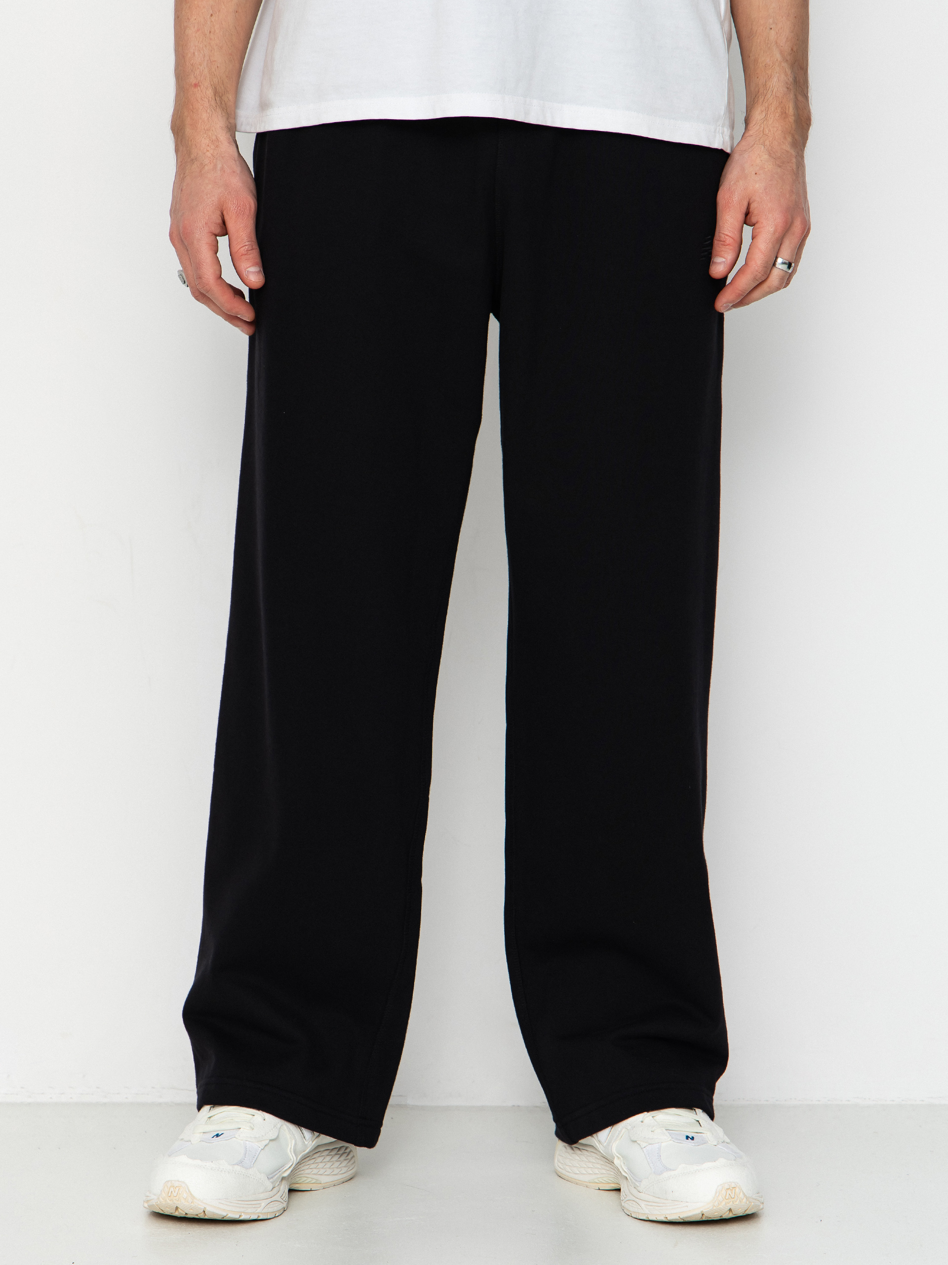 Spodnie New Balance Athletics French Terry (black)