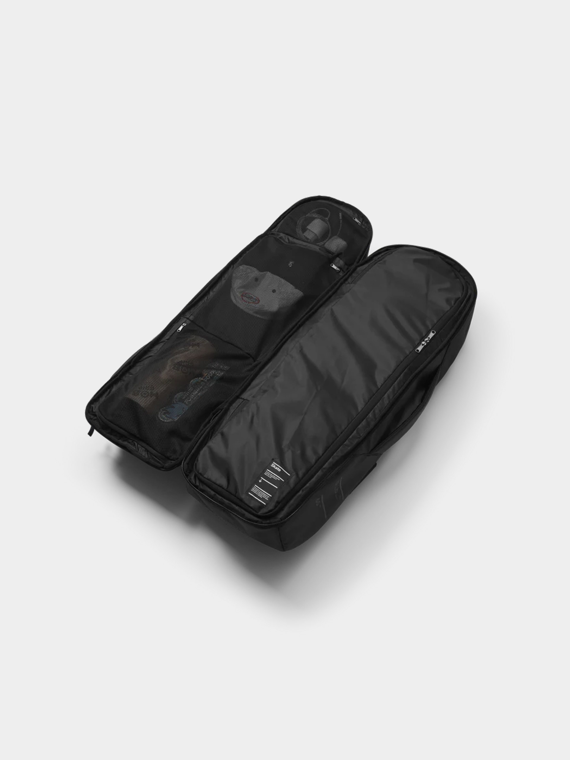 Plecak Db Skateboarding Pro Travel Pack 65L (black out)