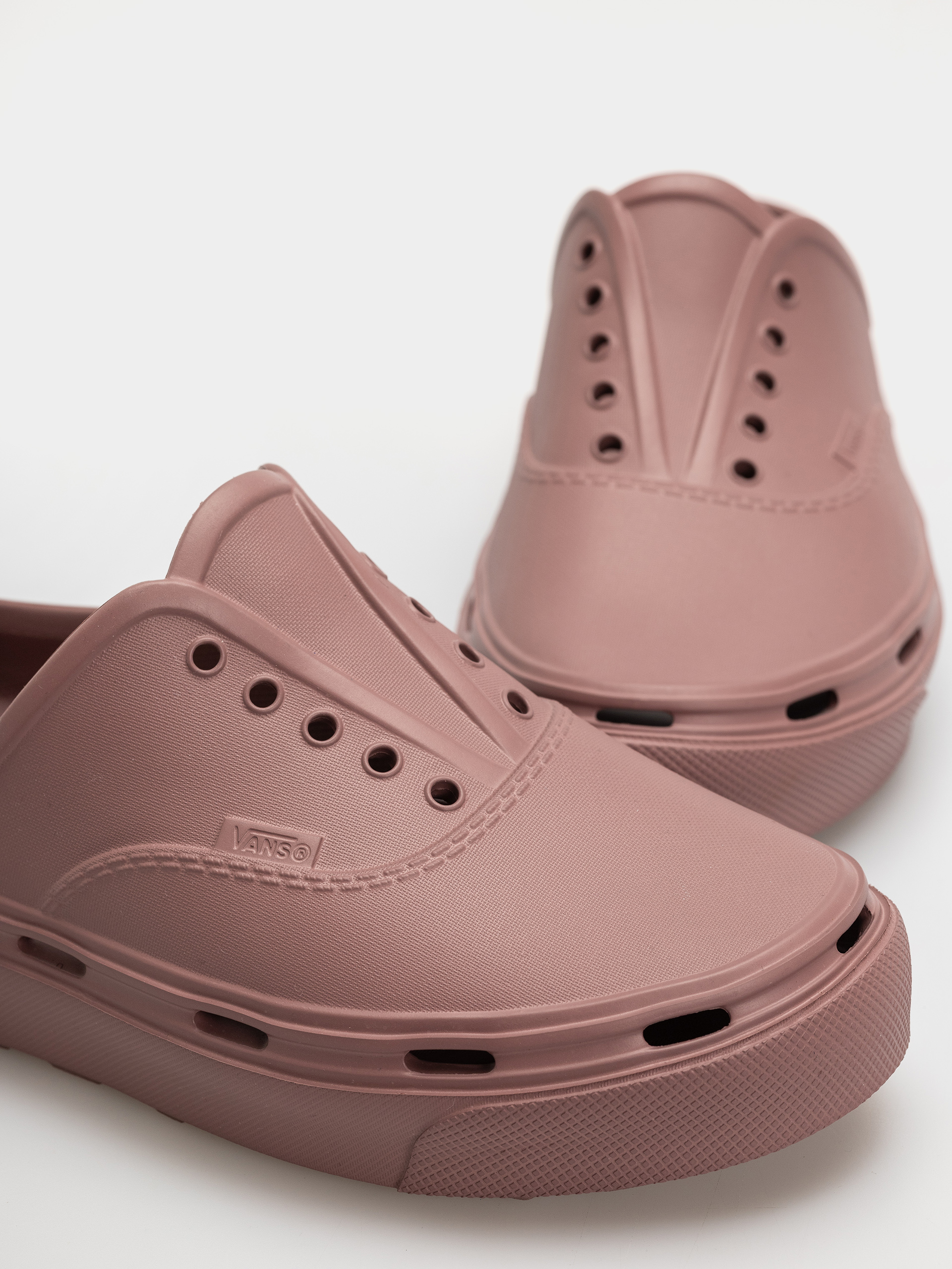 Buty Vans Authentic Mule Wmn (dusky rose)