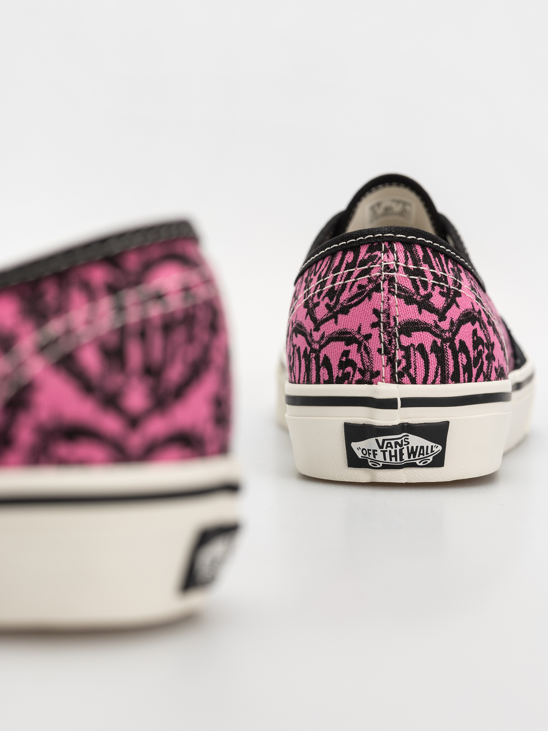 Buty Vans Authentic (black/pink)