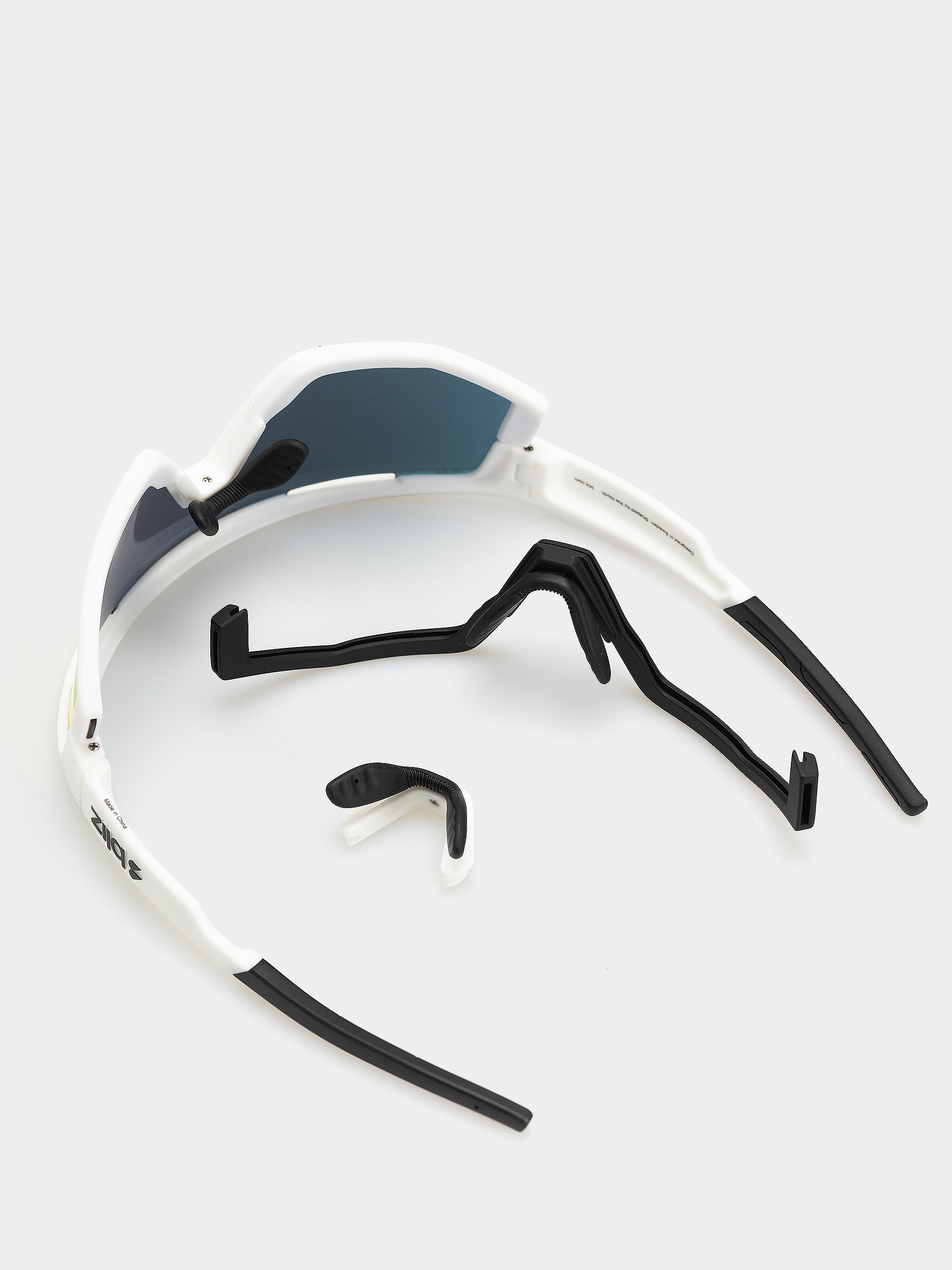 Okulary przeciwsłoneczne Bliz Fusion (matt white/matt white jawbone + spare jawbone in black/smoke w red multi)