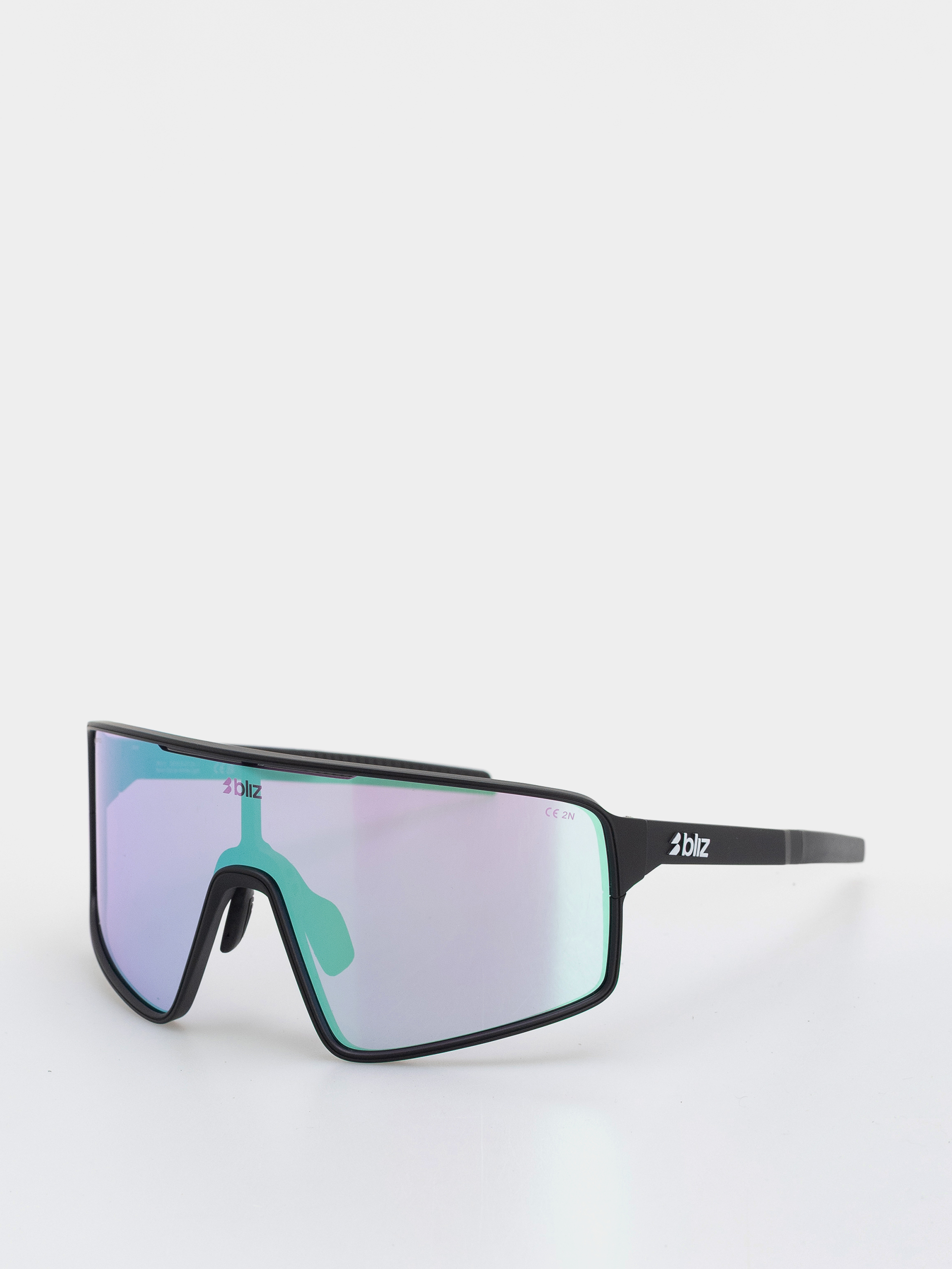 Okulary przeciwsu0142oneczne Bliz P001 (matt black/nano optics nordic light begonia - violet w blue multi)