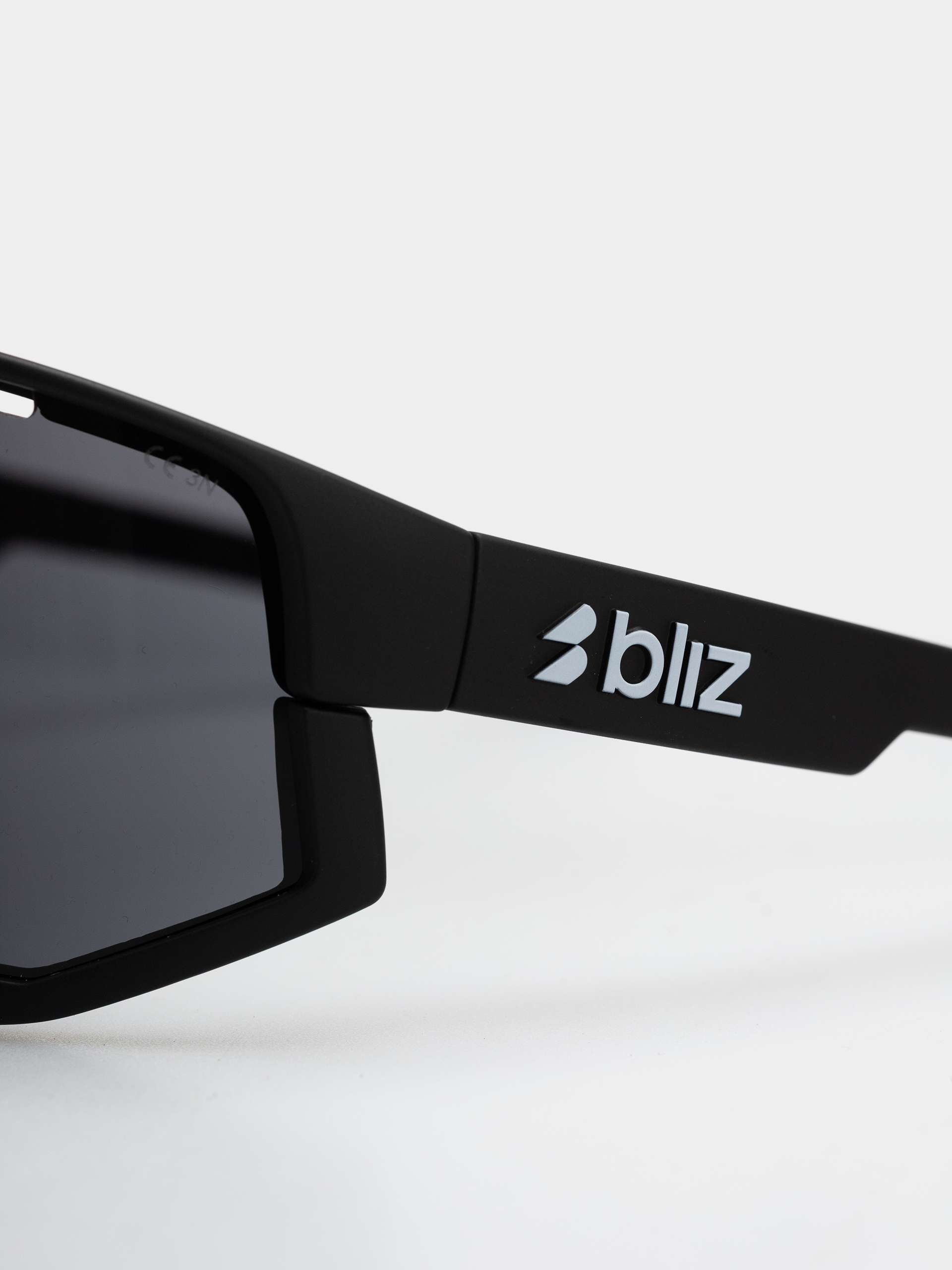 Okulary przeciwsłoneczne Bliz Matrix (matte black/smoke)