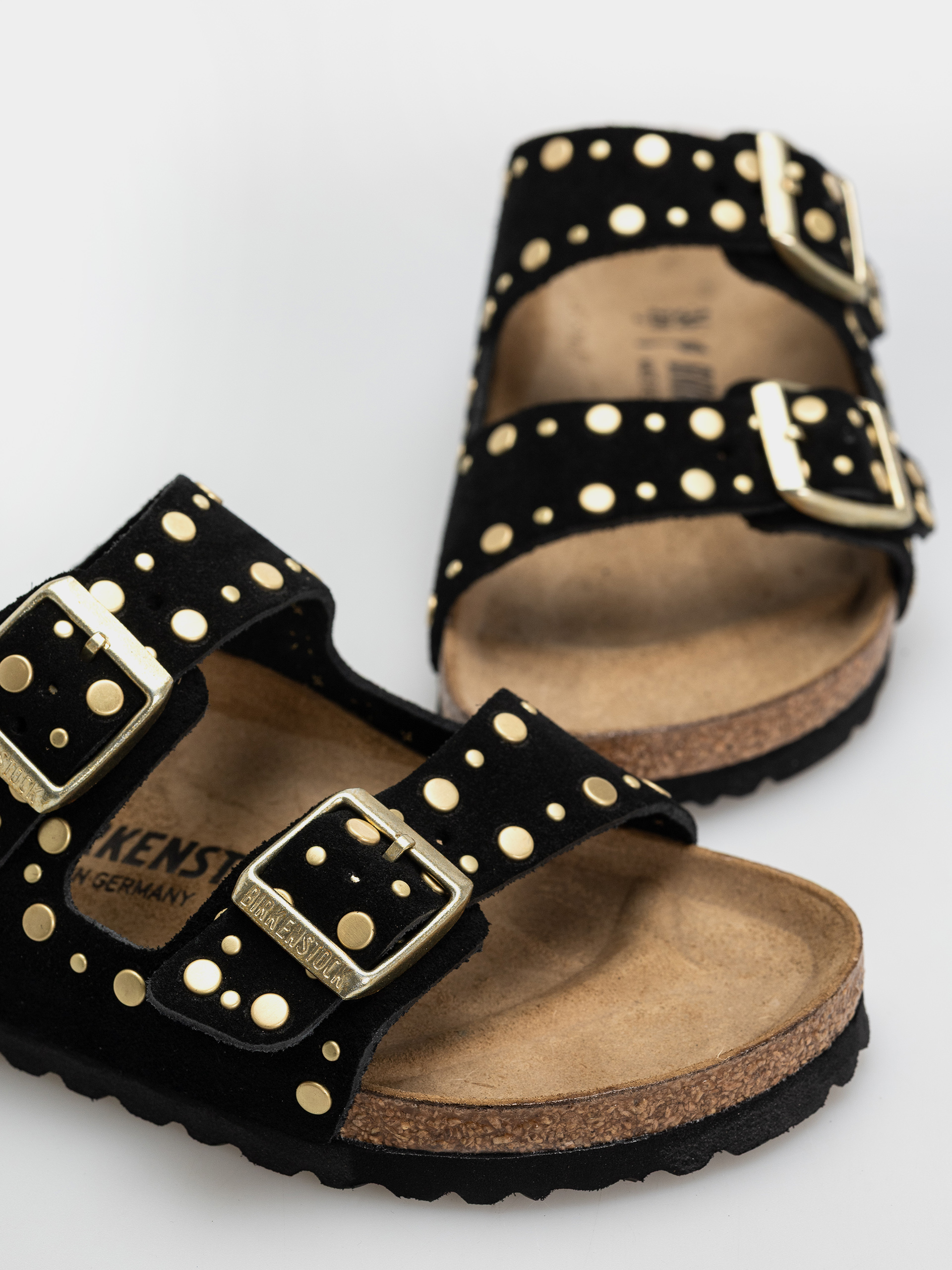Klapki Birkenstock Arizona Rivets Suede Leather Narrow Wmn (black)