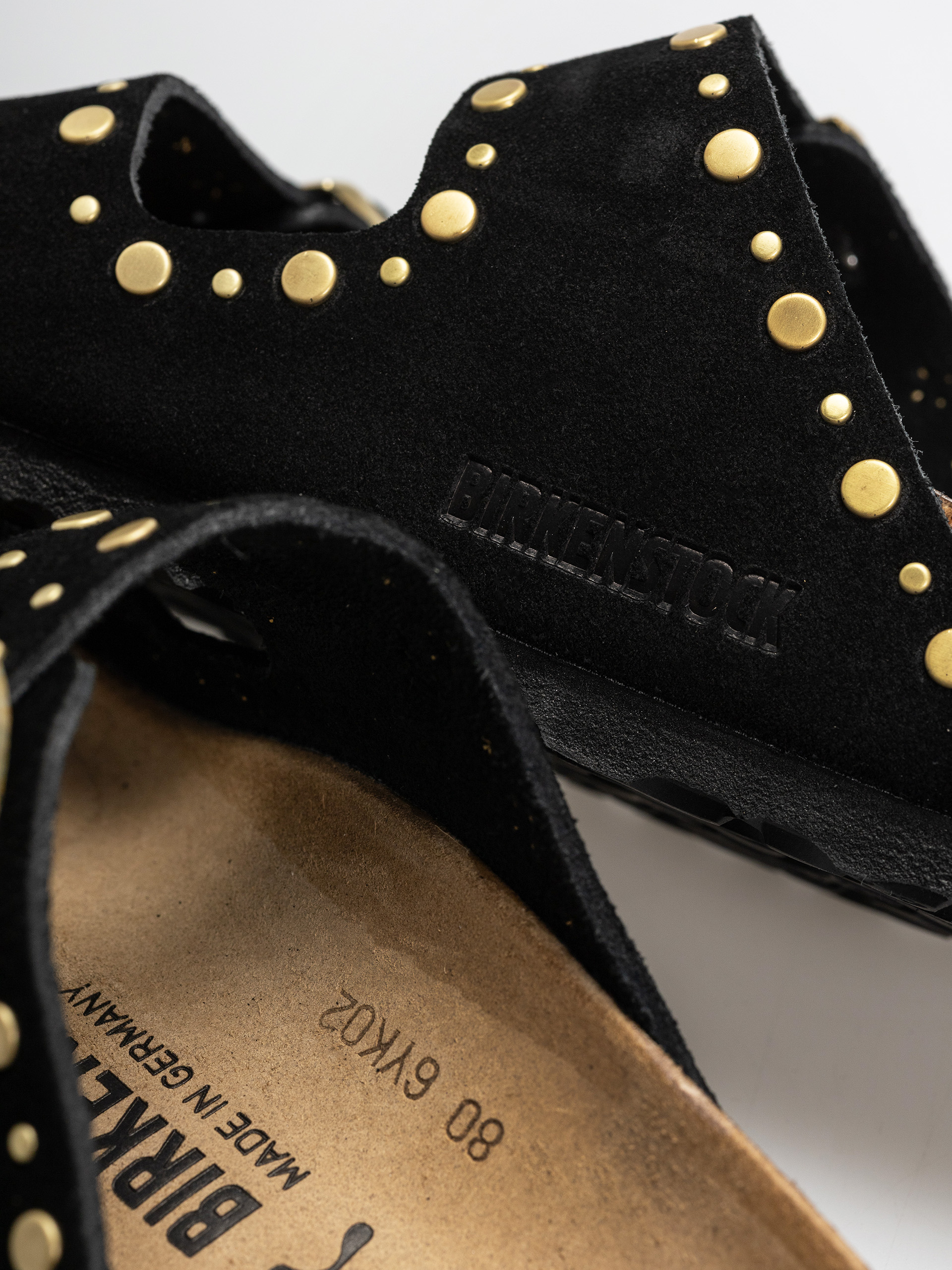 Klapki Birkenstock Arizona Rivets Suede Leather Narrow Wmn (black)