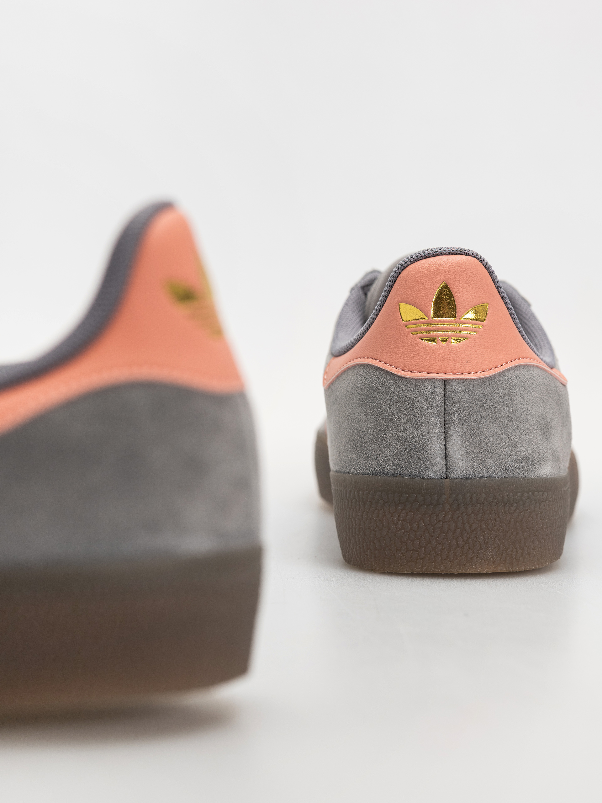 Buty adidas Gazelle Adv (grethr/woncla/gum5)