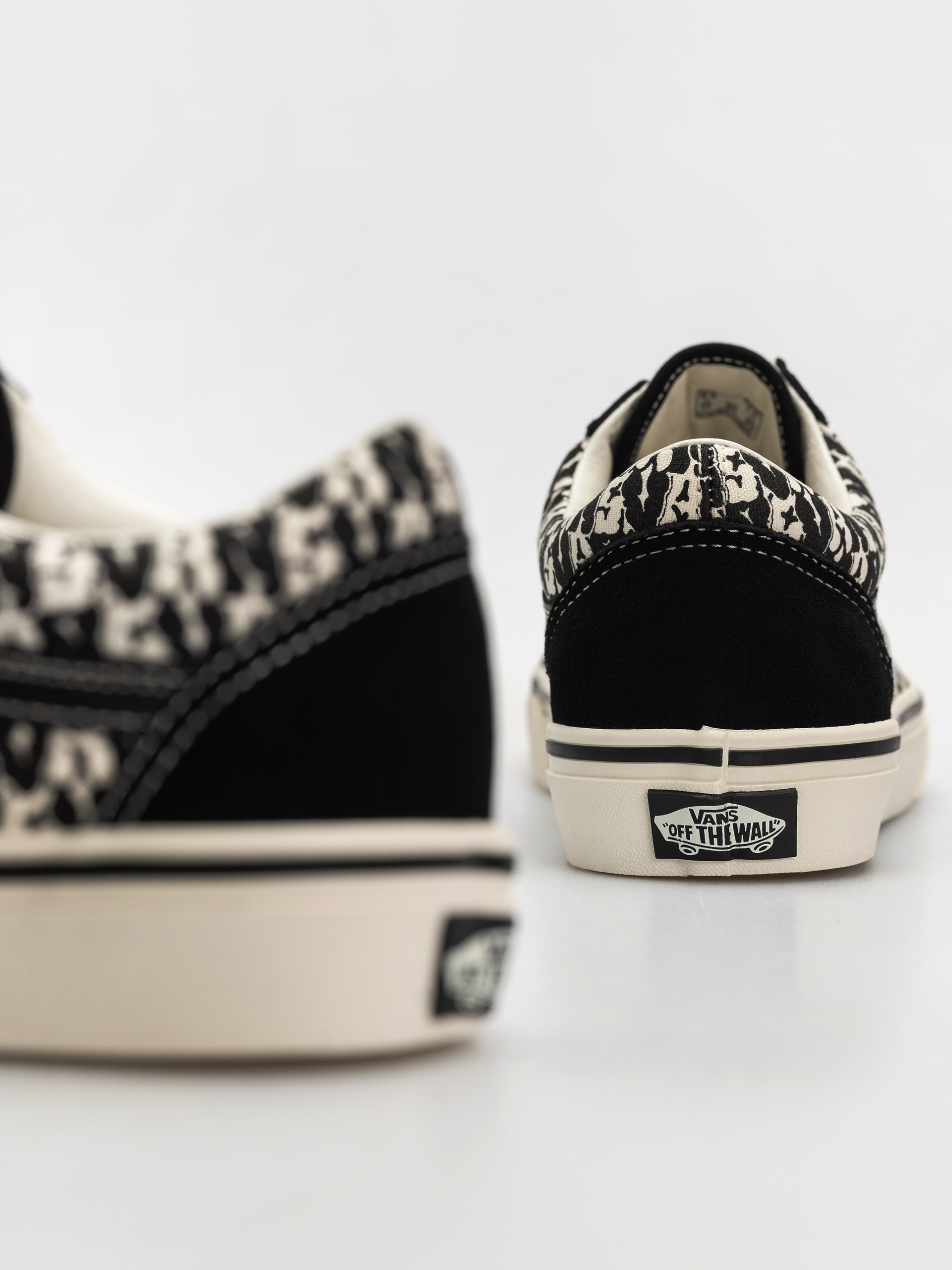 Buty Vans Old Skool (black/marshmall)