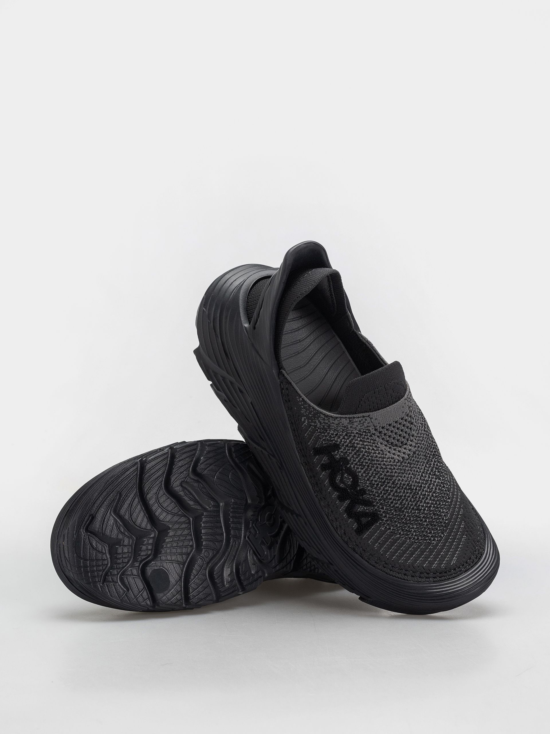 Buty Hoka Restore TC (black/black)