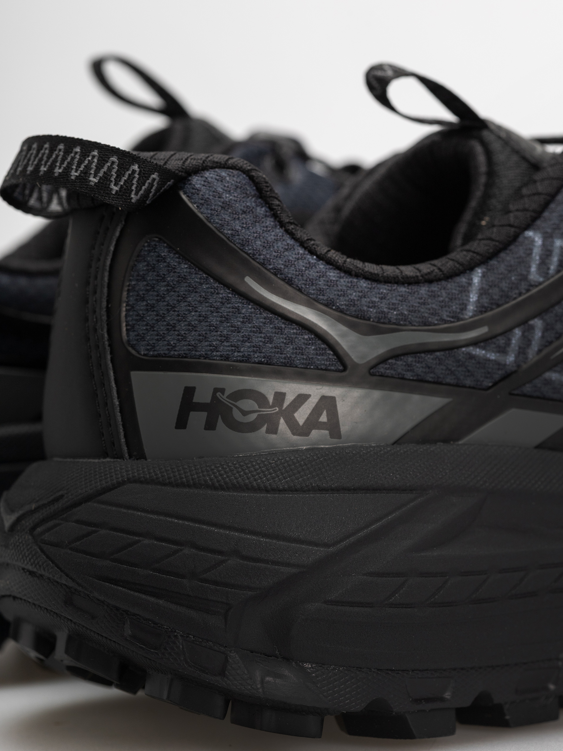 Buty Hoka Mafate Three 2 Wordmark (black/outer orbit)
