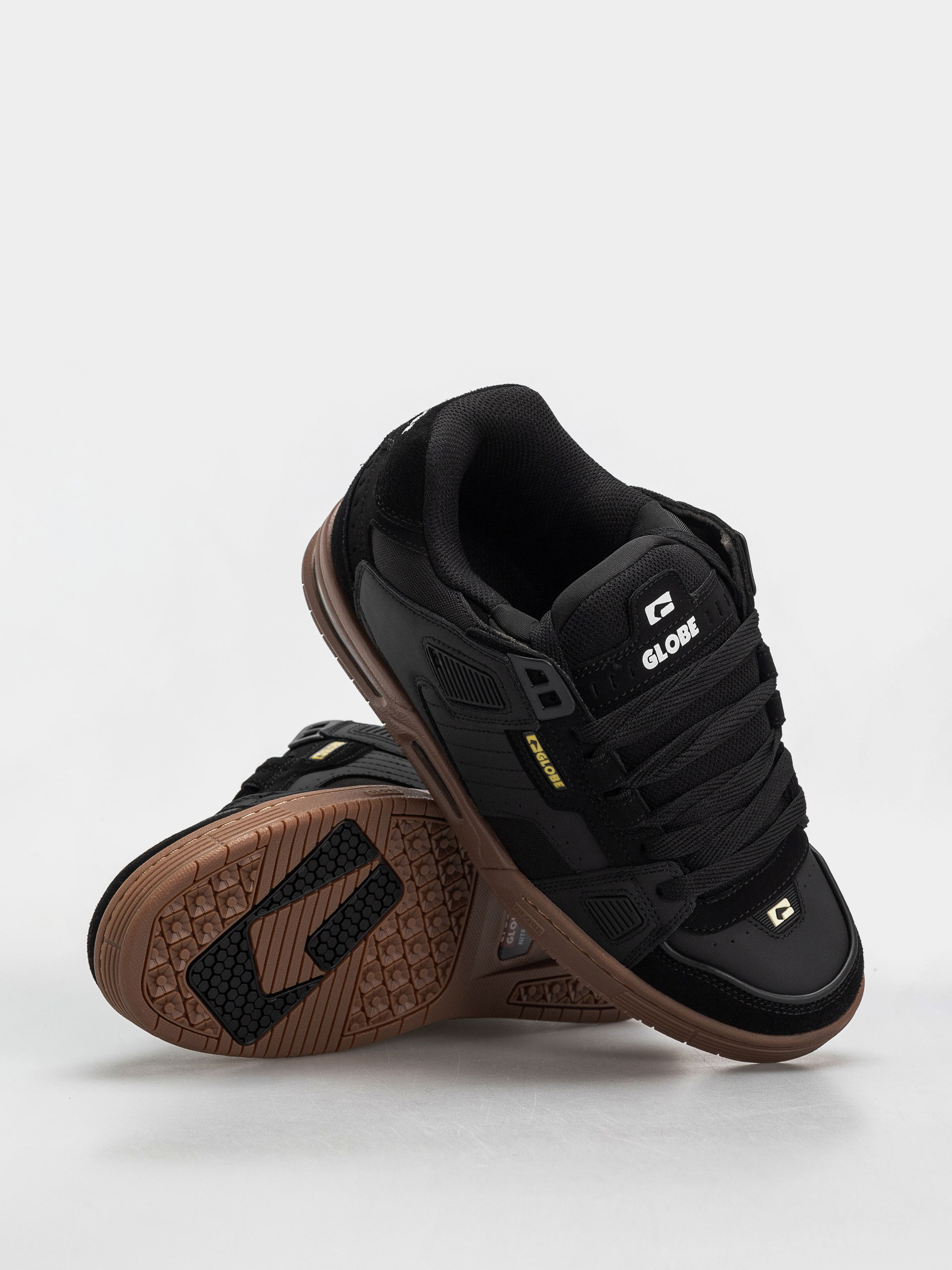 Buty Globe Sabre (onyx/gum)