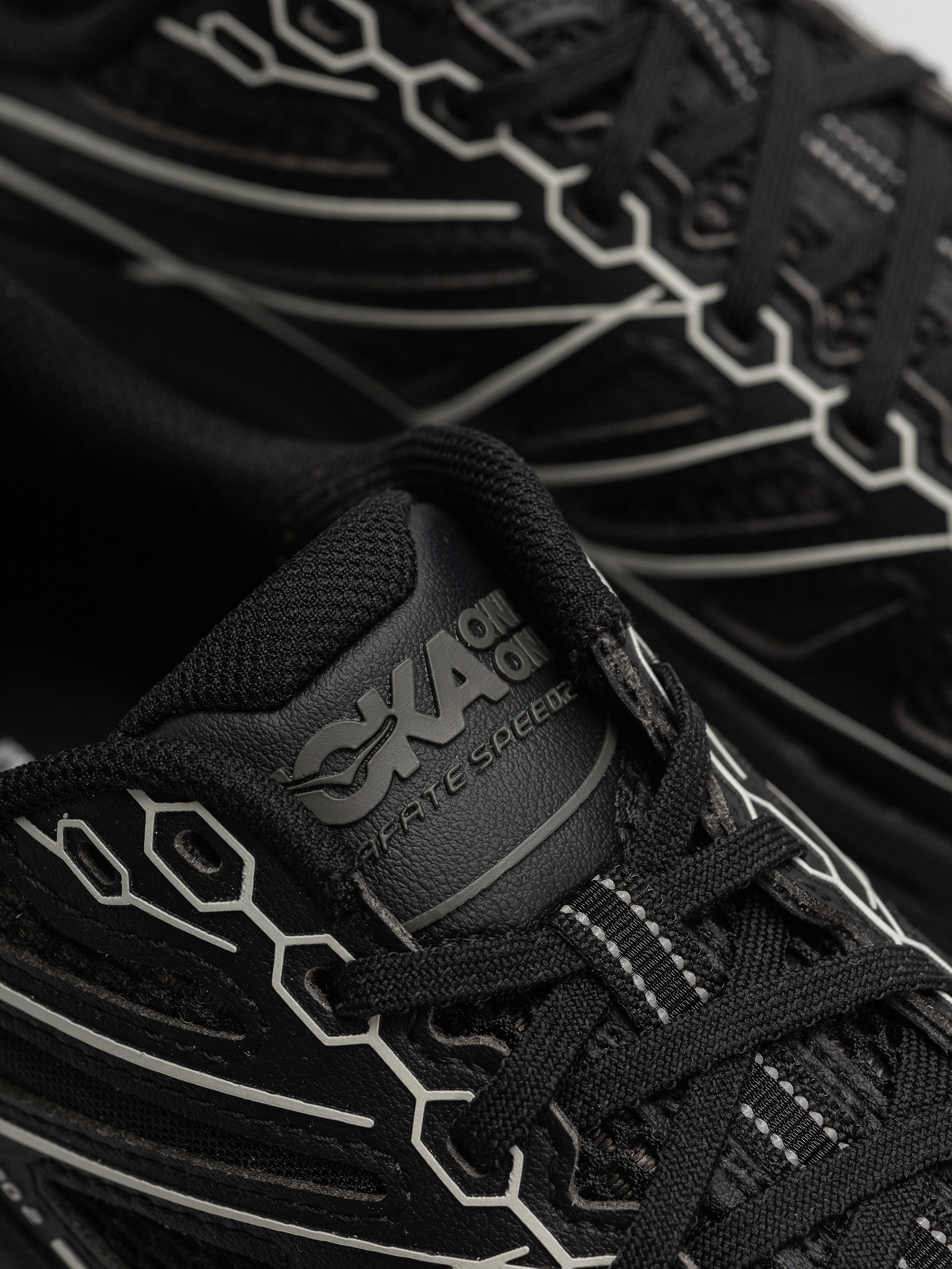 Buty Hoka Mafate Speed 2 TS (black/carbon black)