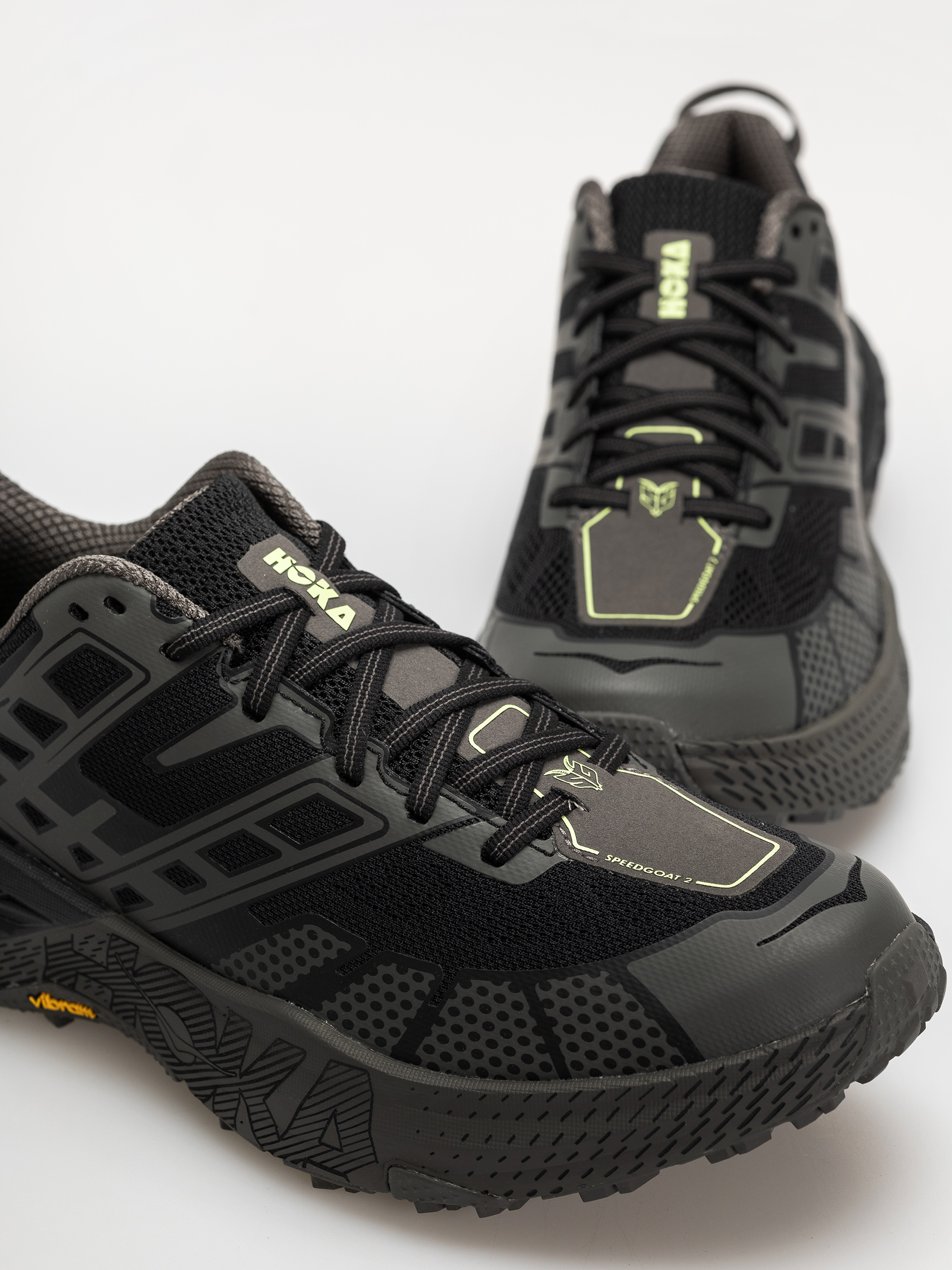 Buty Hoka Speedgoat 2 (black/asphalt grey)