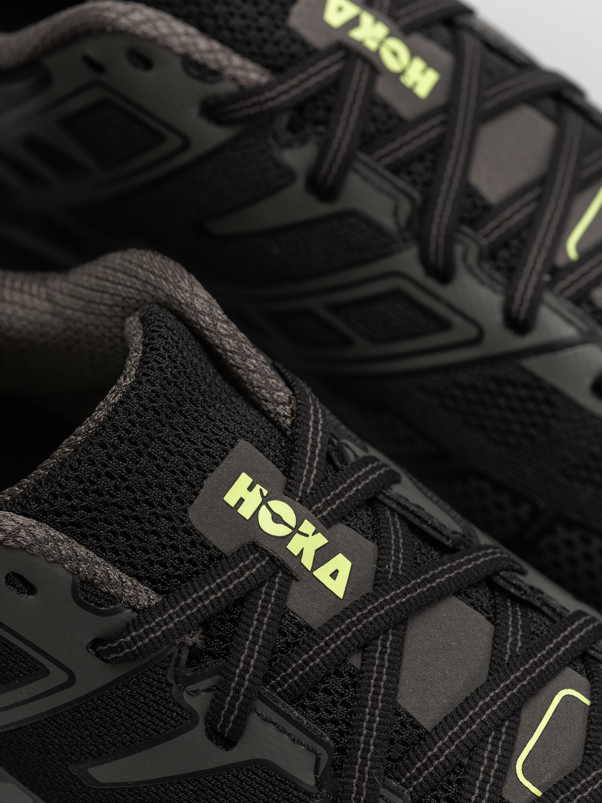 Buty Hoka Speedgoat 2 (black/asphalt grey)
