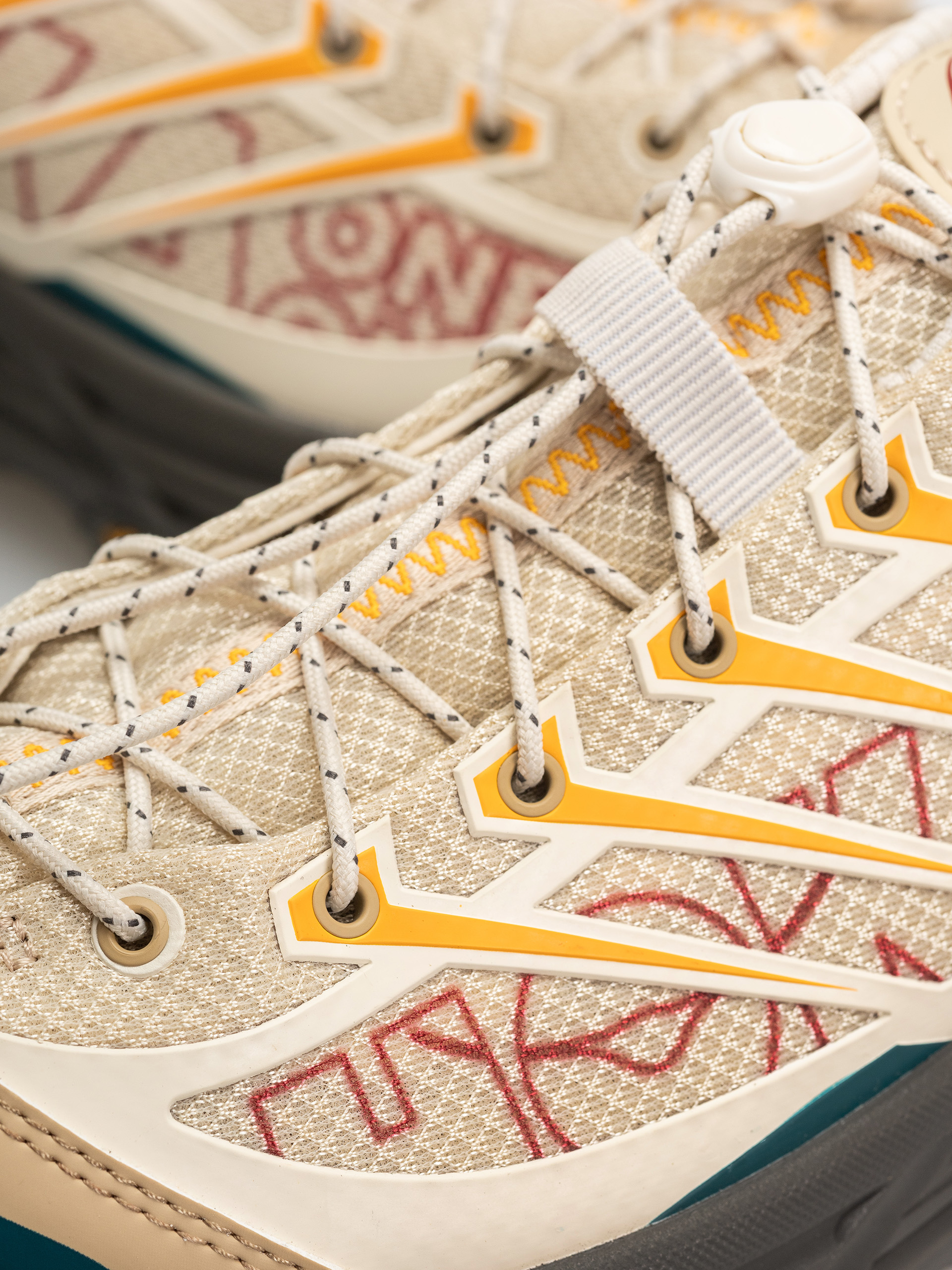 Buty Hoka Mafate Three2 Wordmark (cream/khaki)