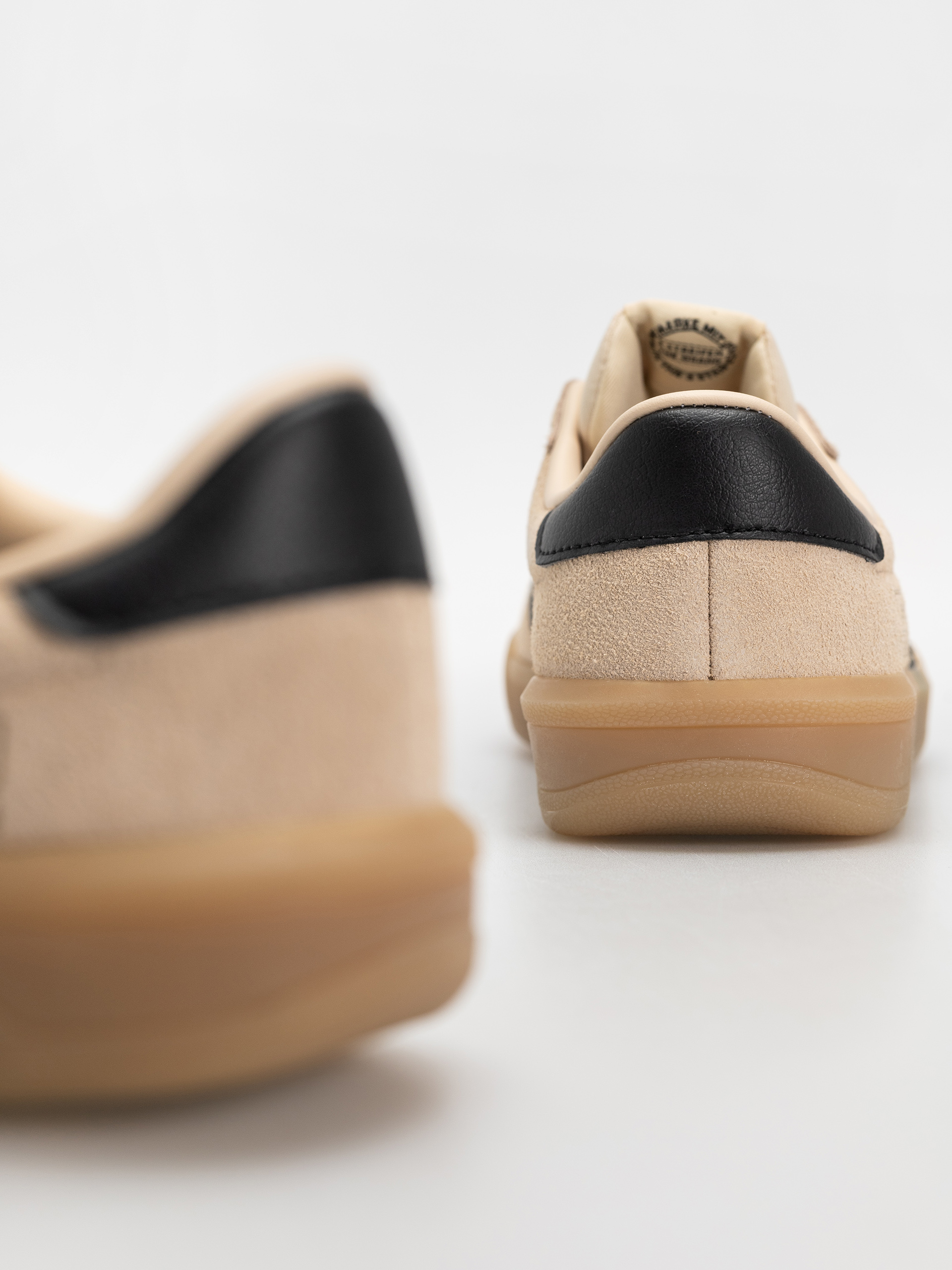 Buty adidas Glenburn (sanstr/cblack/gum4)