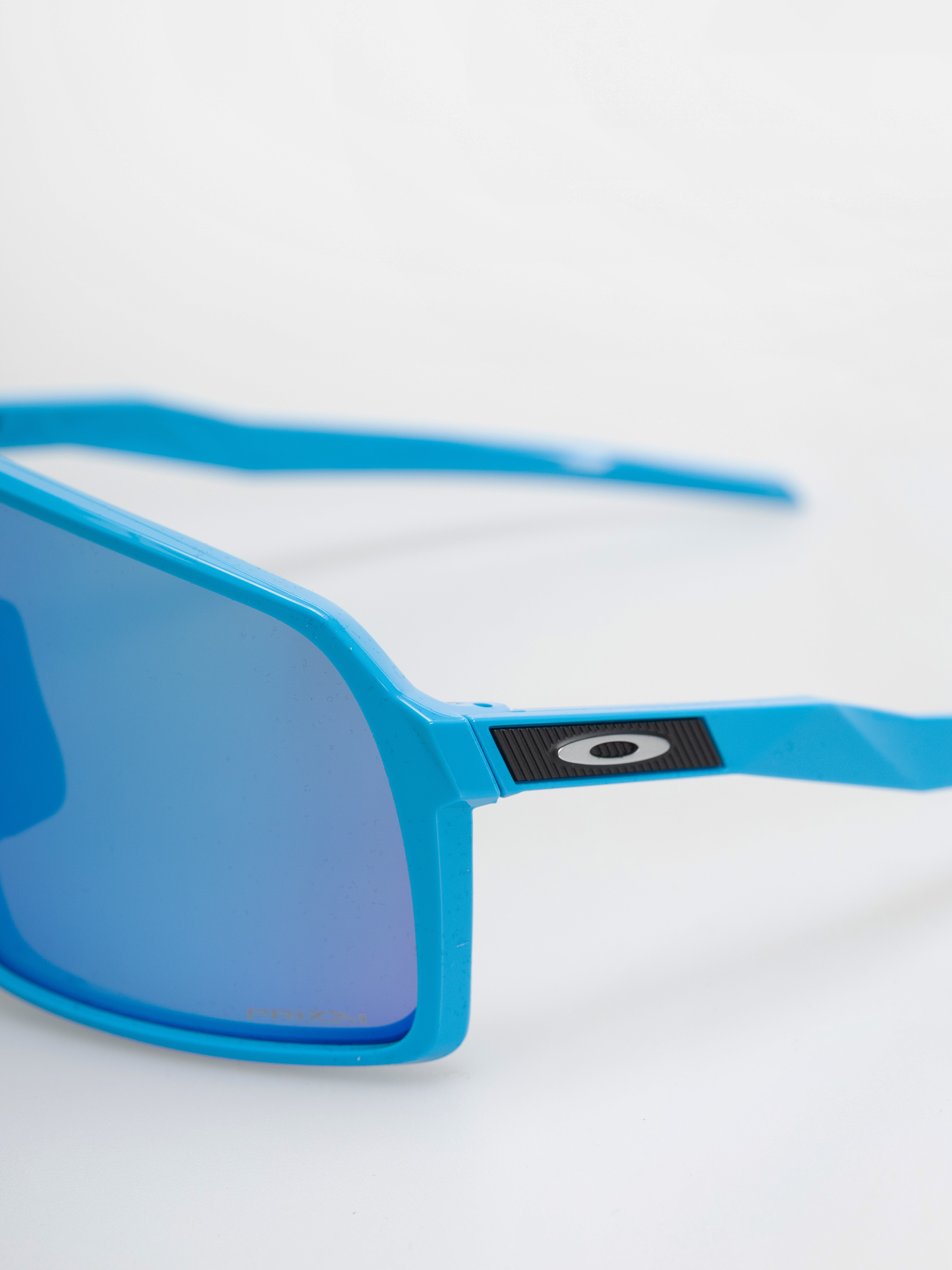 Okulary przeciwsłoneczne Oakley Sutro (sky/prizm sapphire)