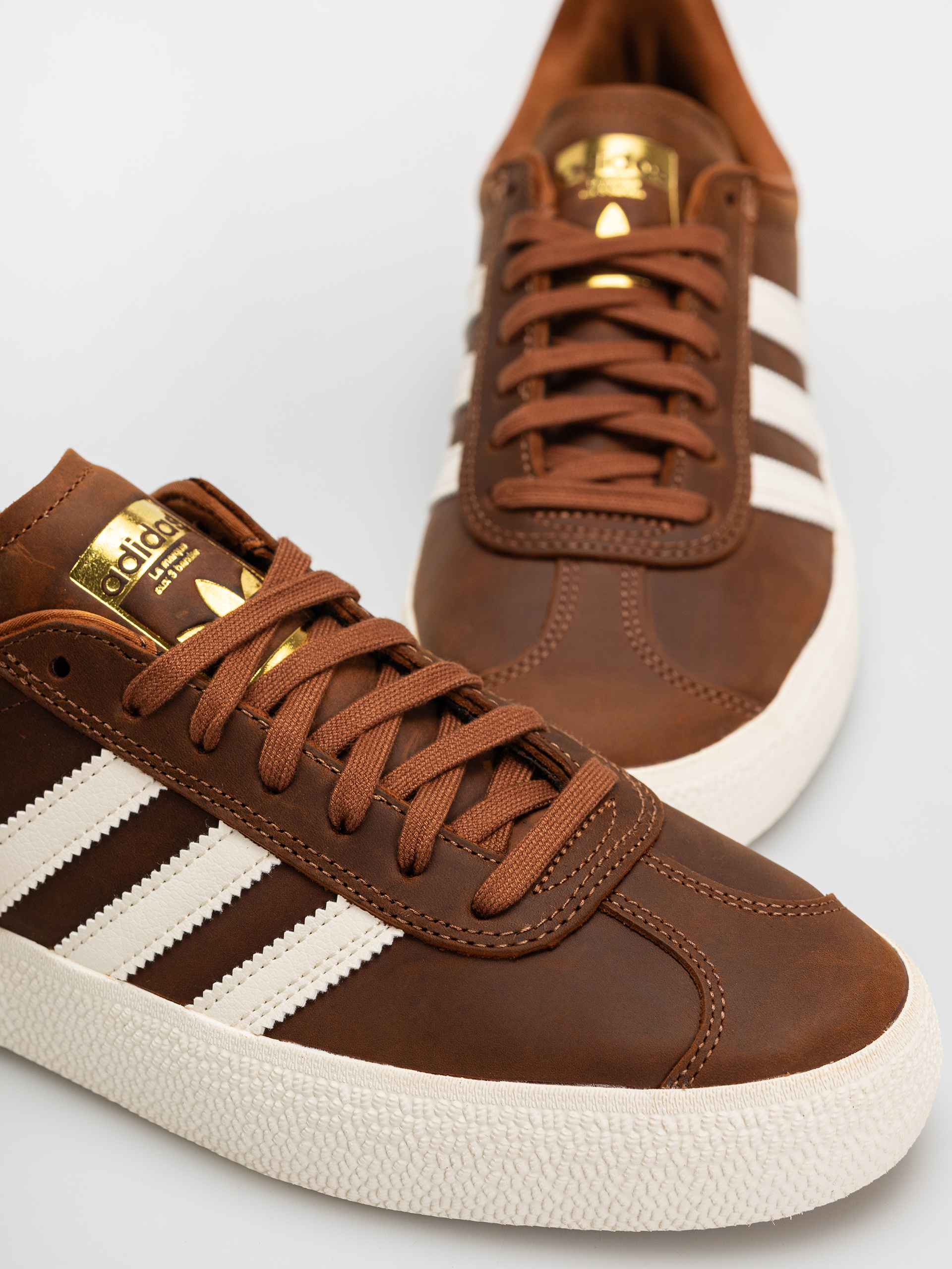Buty adidas Gazelle Adv (cwhite/owhite)