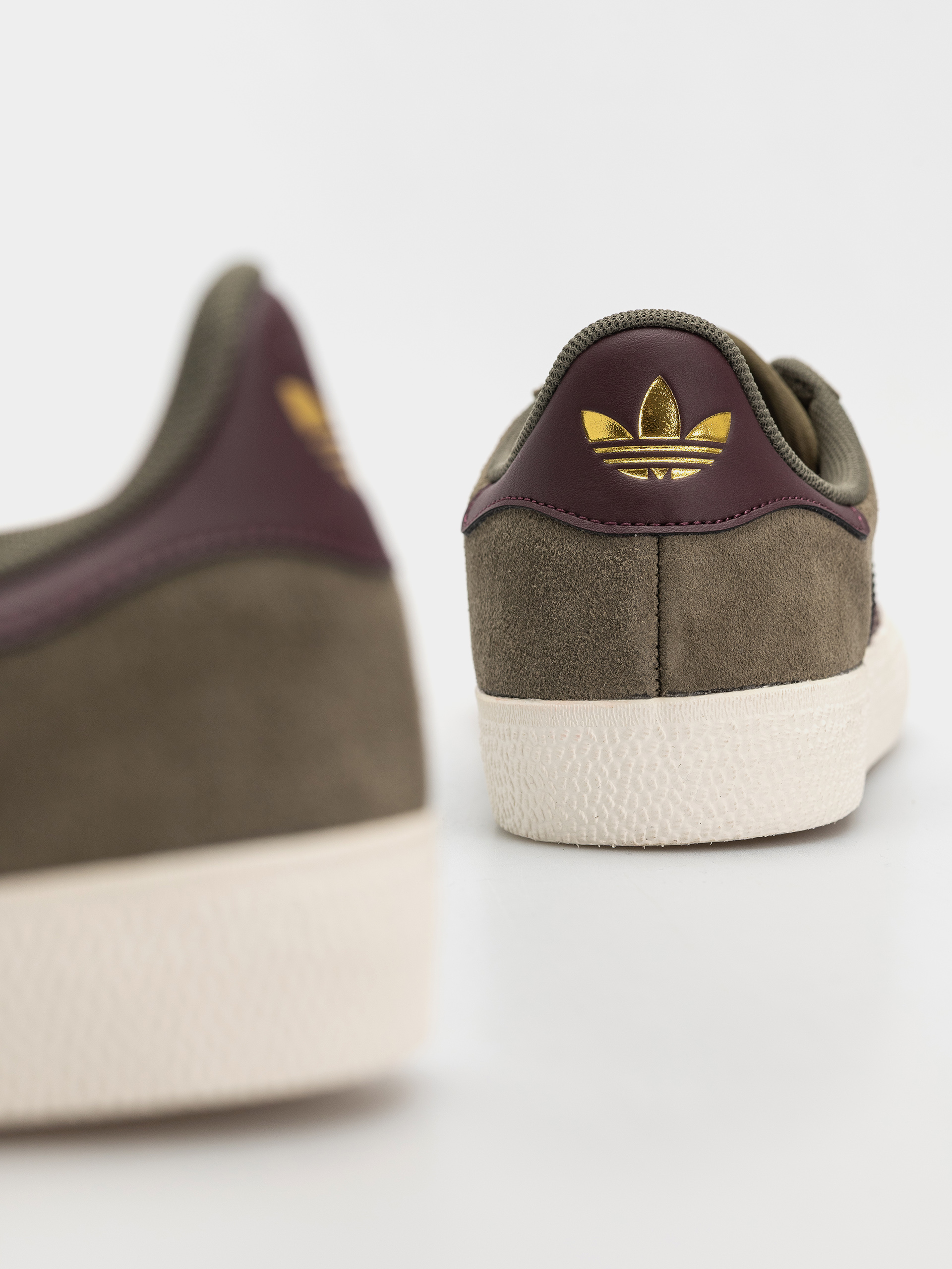 Buty adidas Gazelle Adv (olistr/maroon/cwhite)
