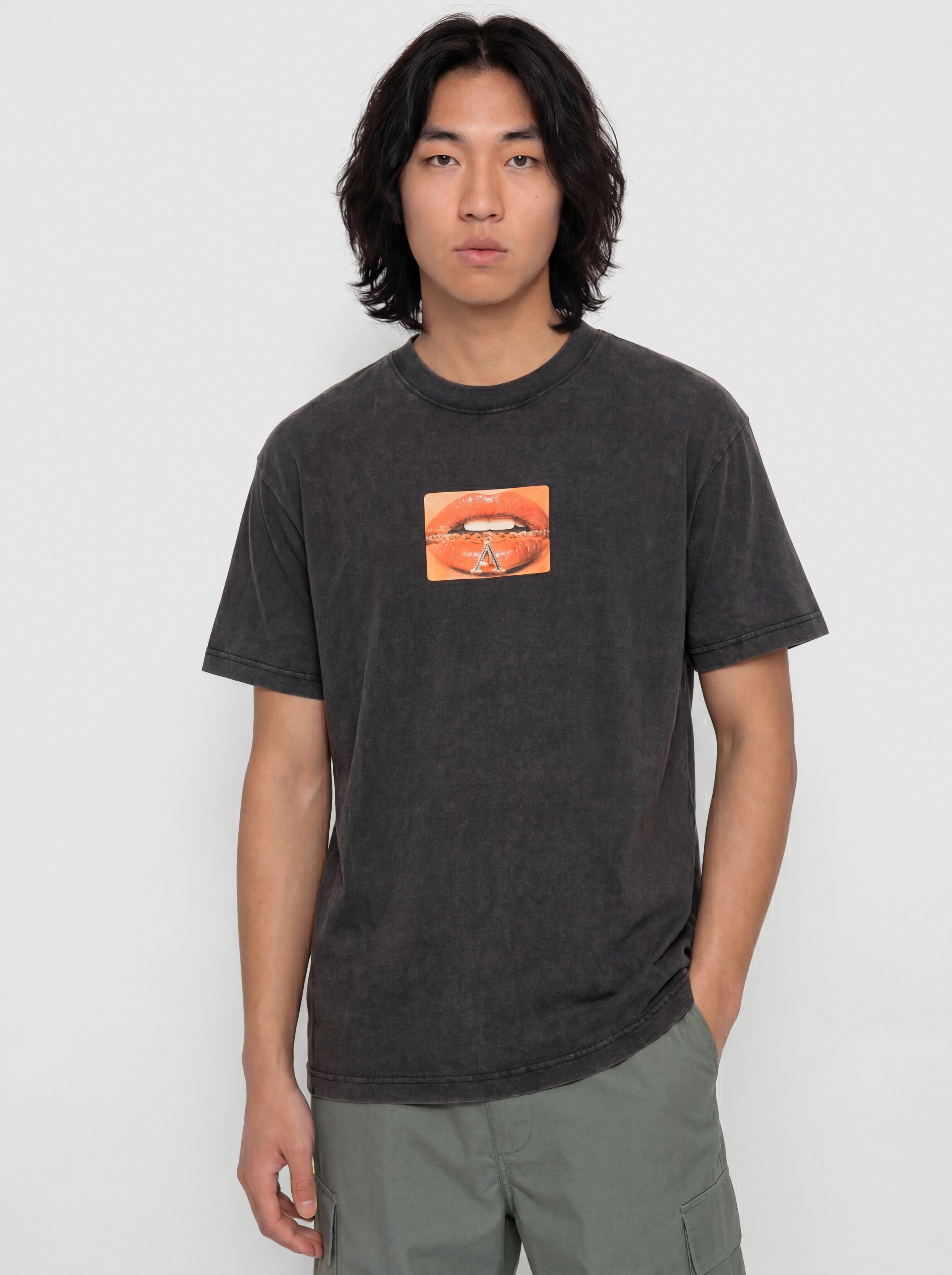 T-shirt April Skateboards Pendant (vintage black)
