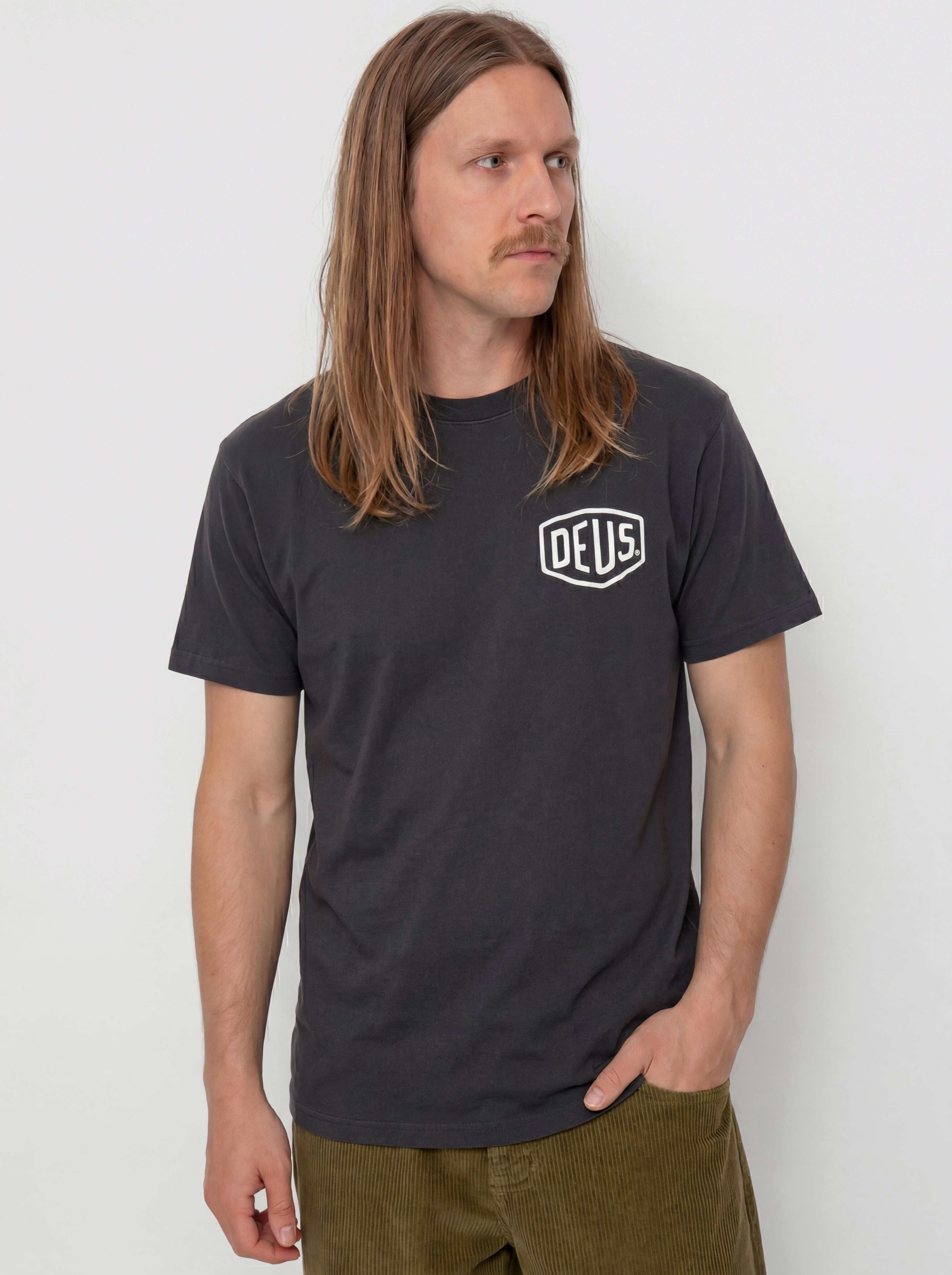 T-shirt Deus Ex Machina Shield Garment Dyed (black)