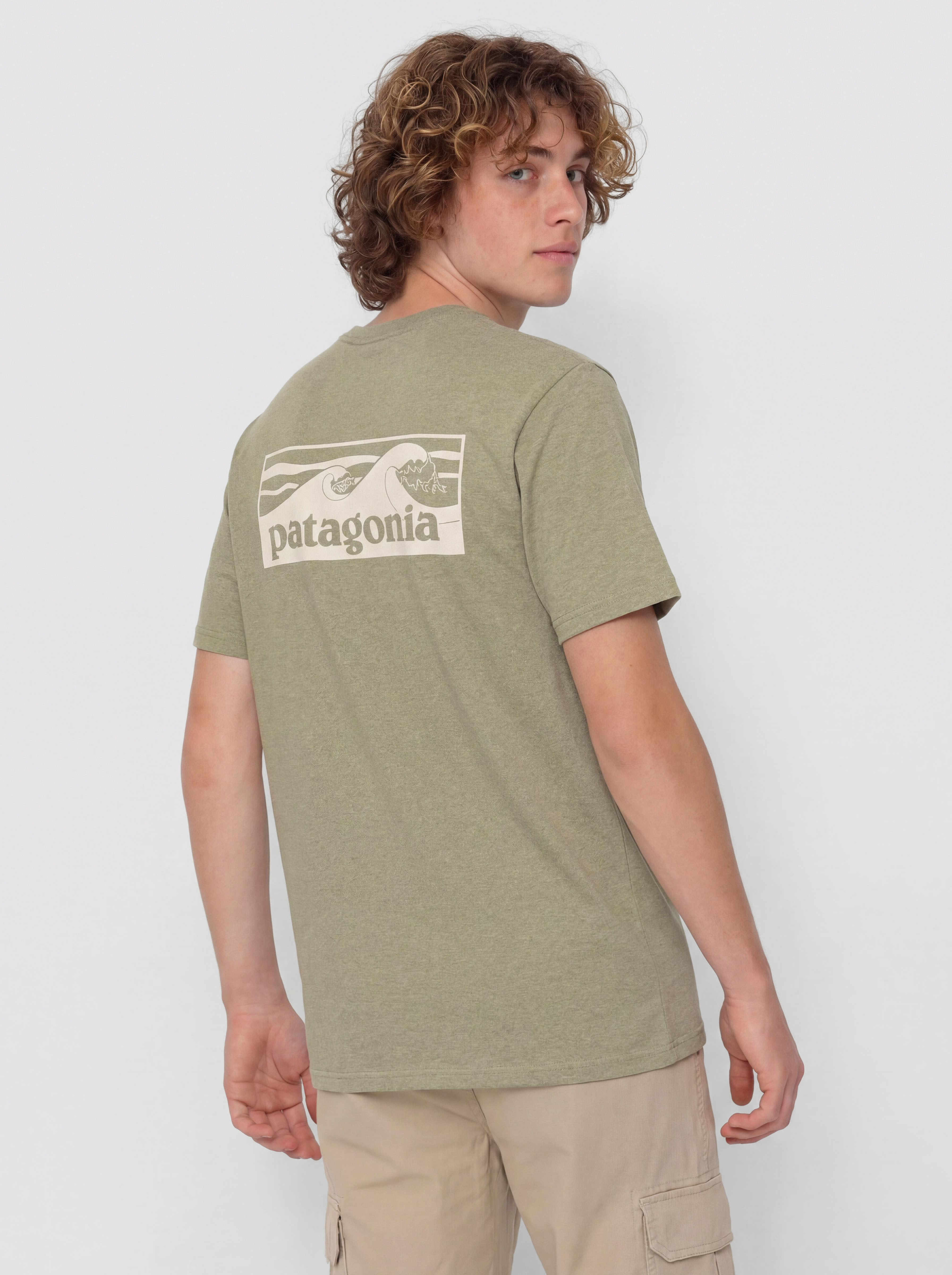 T-shirt Patagonia Boardshort Logo Pocket Responsibili (gumtree green)