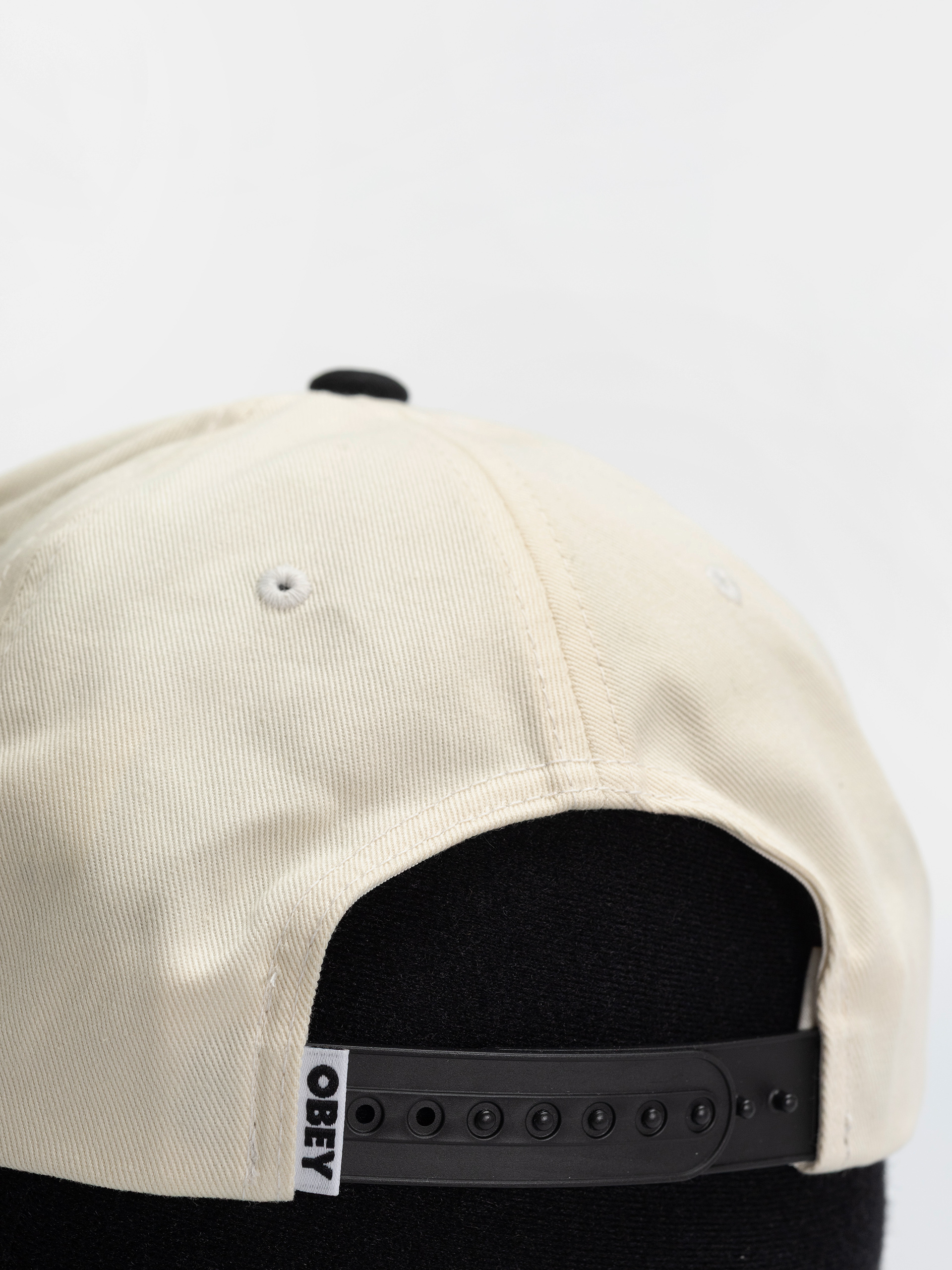 Czapka z daszkiem OBEY Design Industries (black multi)