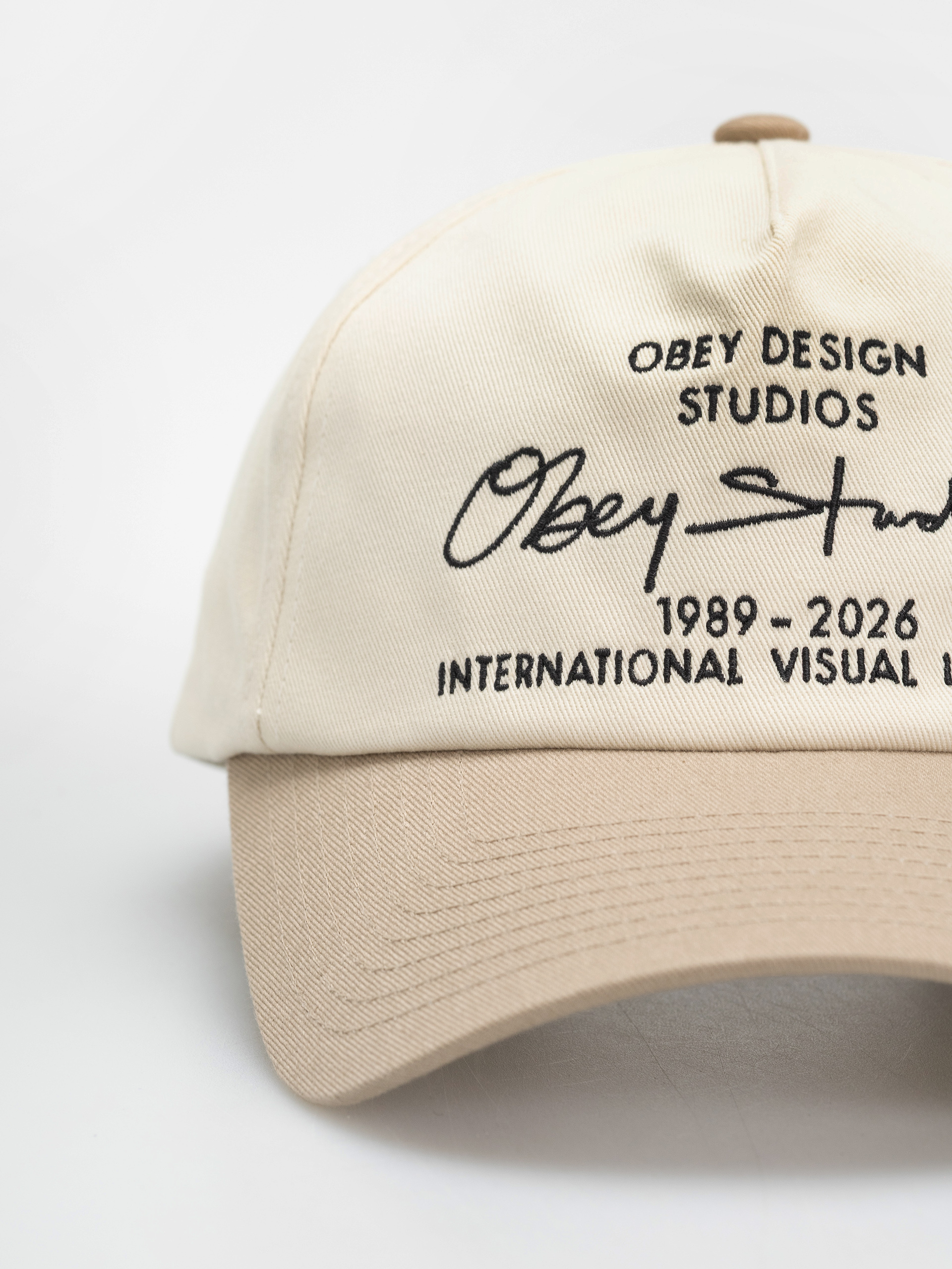 Czapka z daszkiem OBEY Design Studios 5 Panel (pale khaki multi)