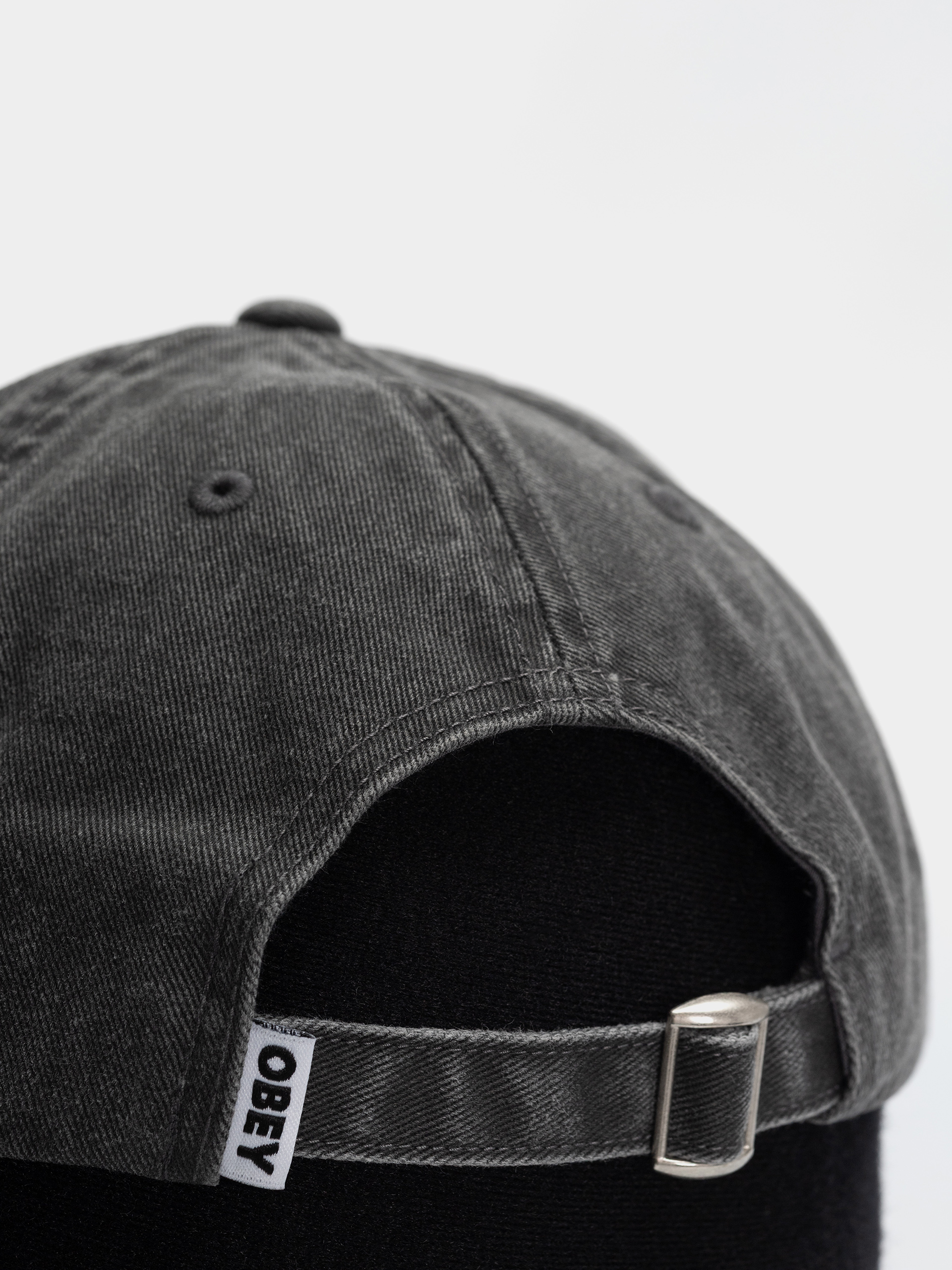 Czapka z daszkiem OBEY Pigment Slanted (pigment black)