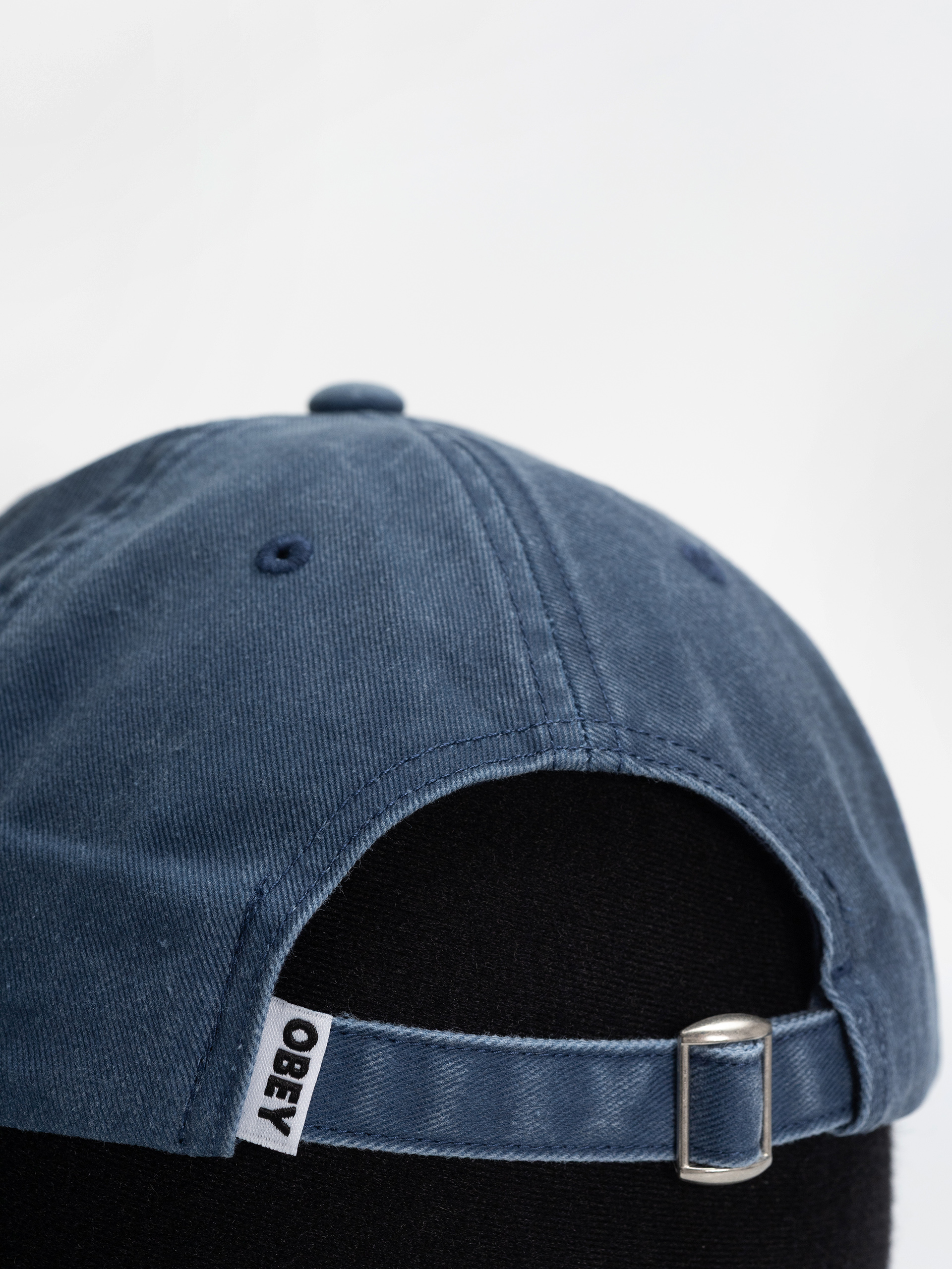 Czapka z daszkiem OBEY Pigment Slanted (pigment navy)
