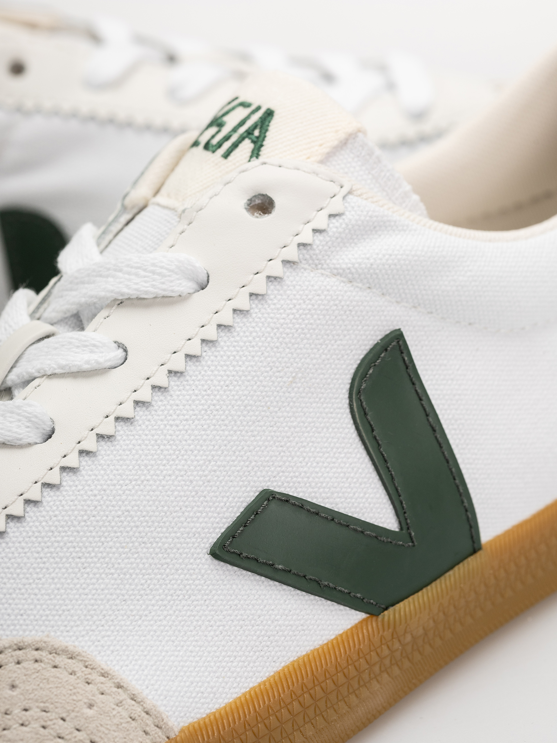 Buty Veja Volley Wmn (white cryprus natural)