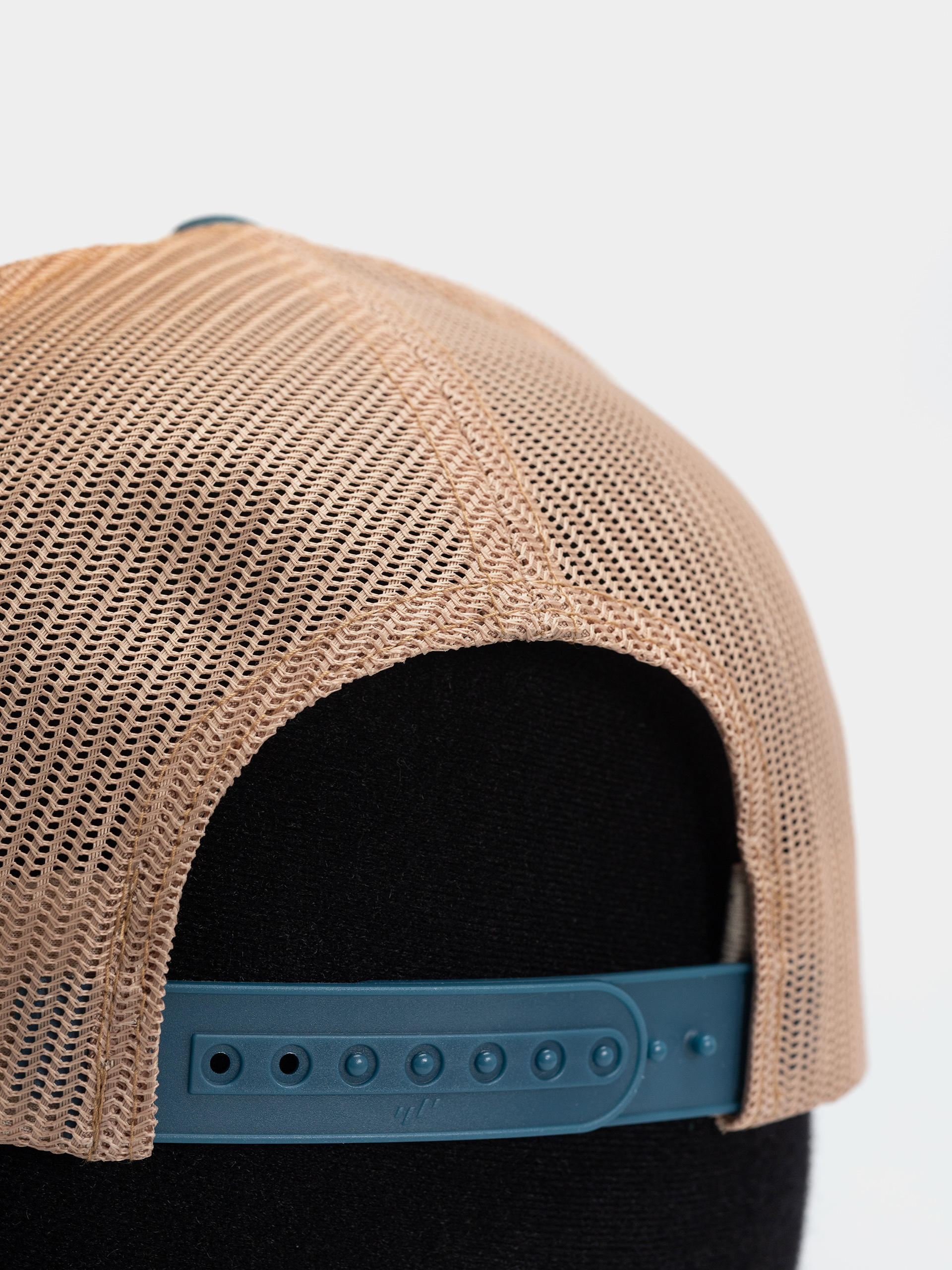 Czapka z daszkiem Columbia Mesh Snap Back (everblue/pnw bear)