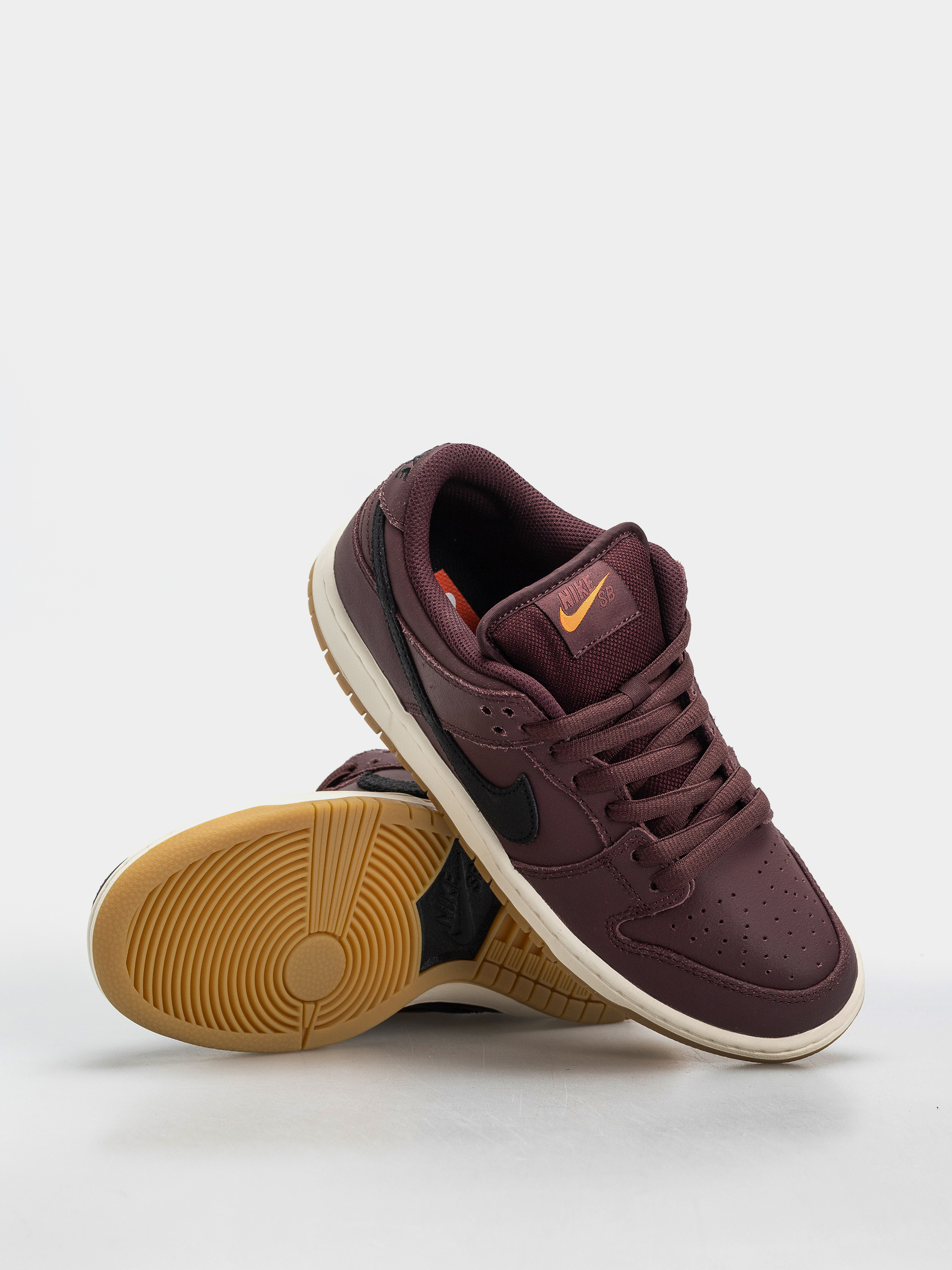 Buty Nike SB Dunk Low Pro ISO (burgundy crush/black mystic dates sail)