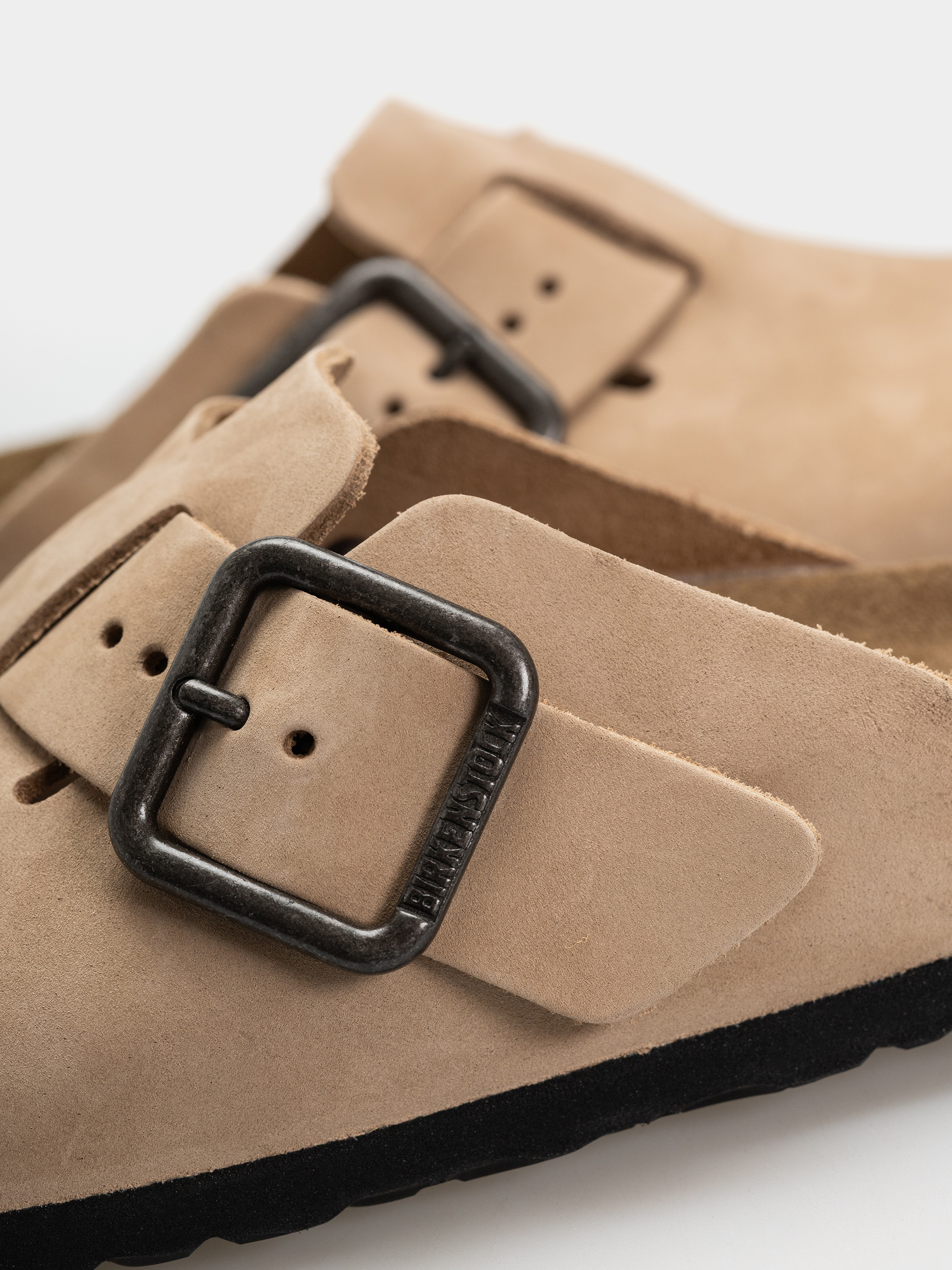 Klapki Birkenstock Boston Wire Buckle Nubuck Leather Narrow (sandcastle)