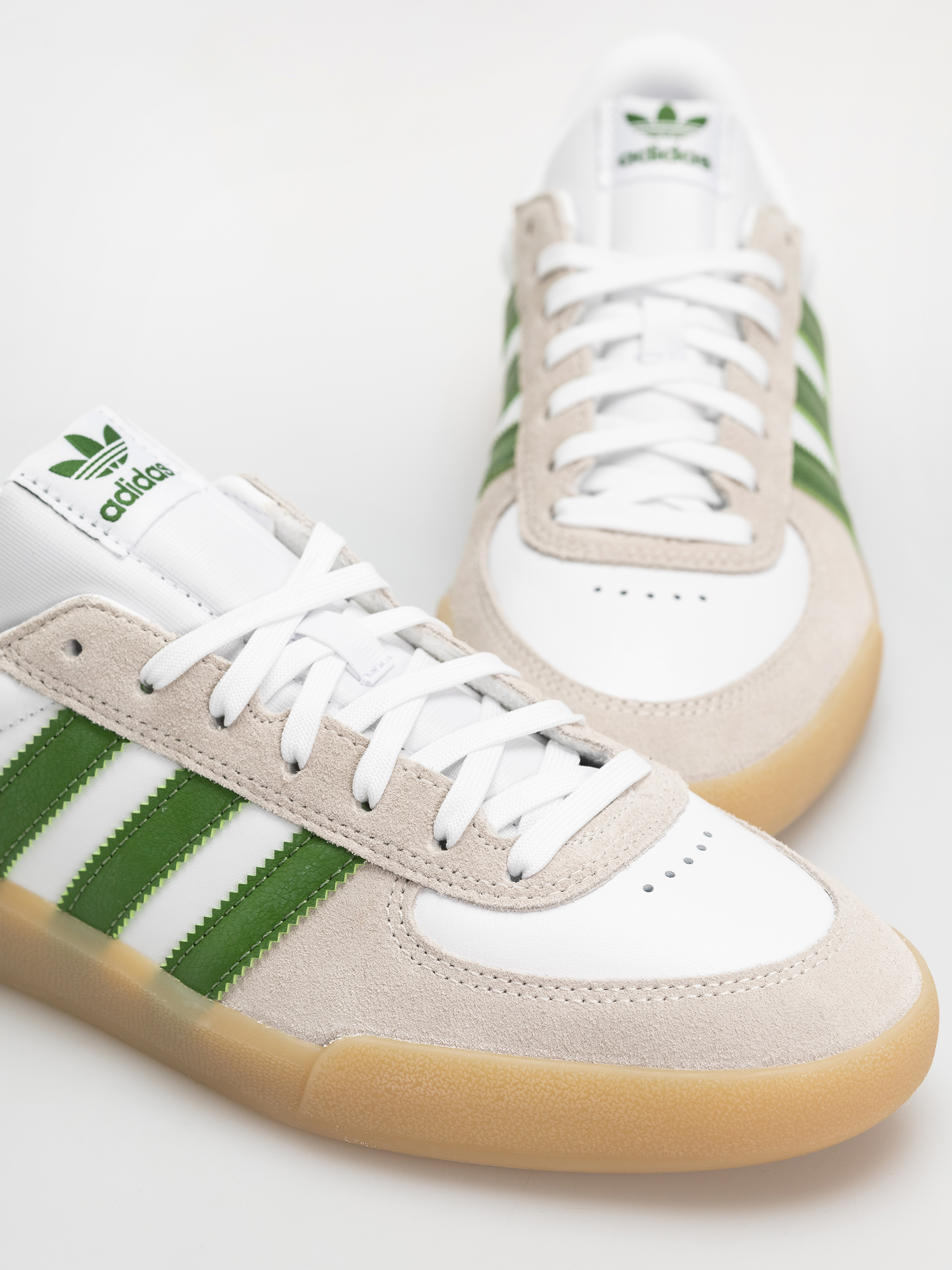 Buty adidas Glenburn (ftwwht/cregrn/gum3)