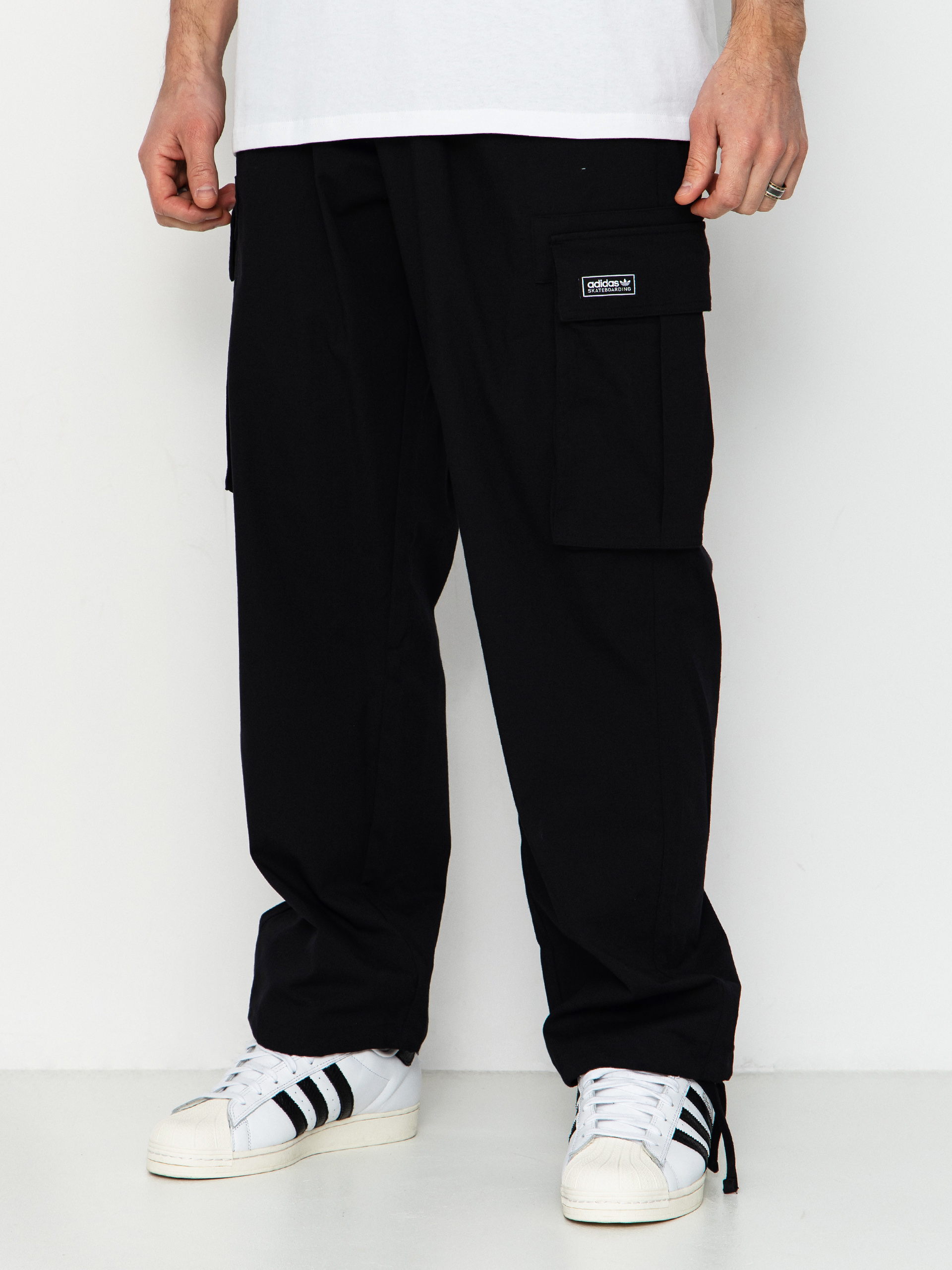 Spodnie adidas Skt Cargo (black/black)