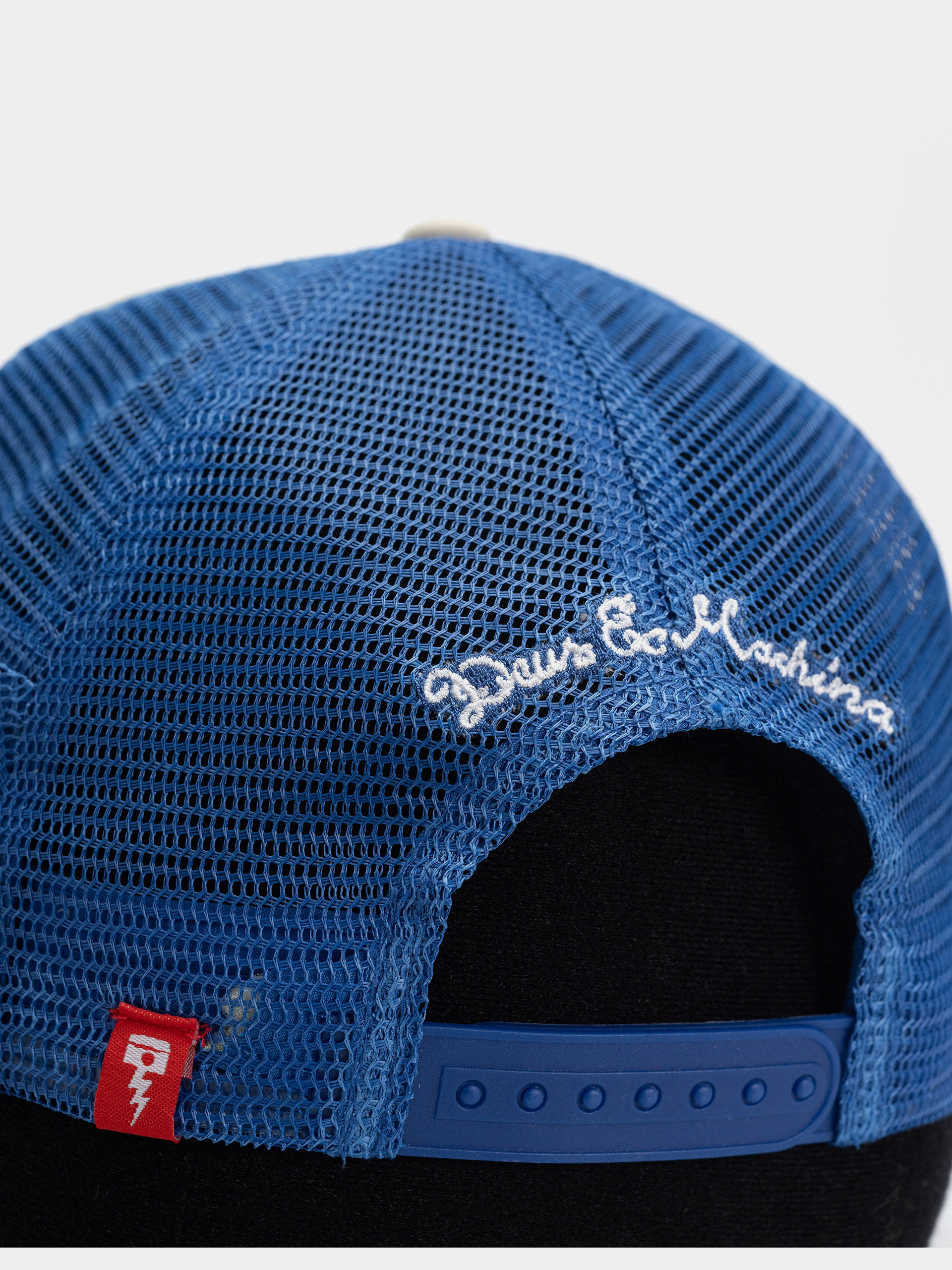 Czapka z daszkiem Deus Ex Machina Baylands (blue red)