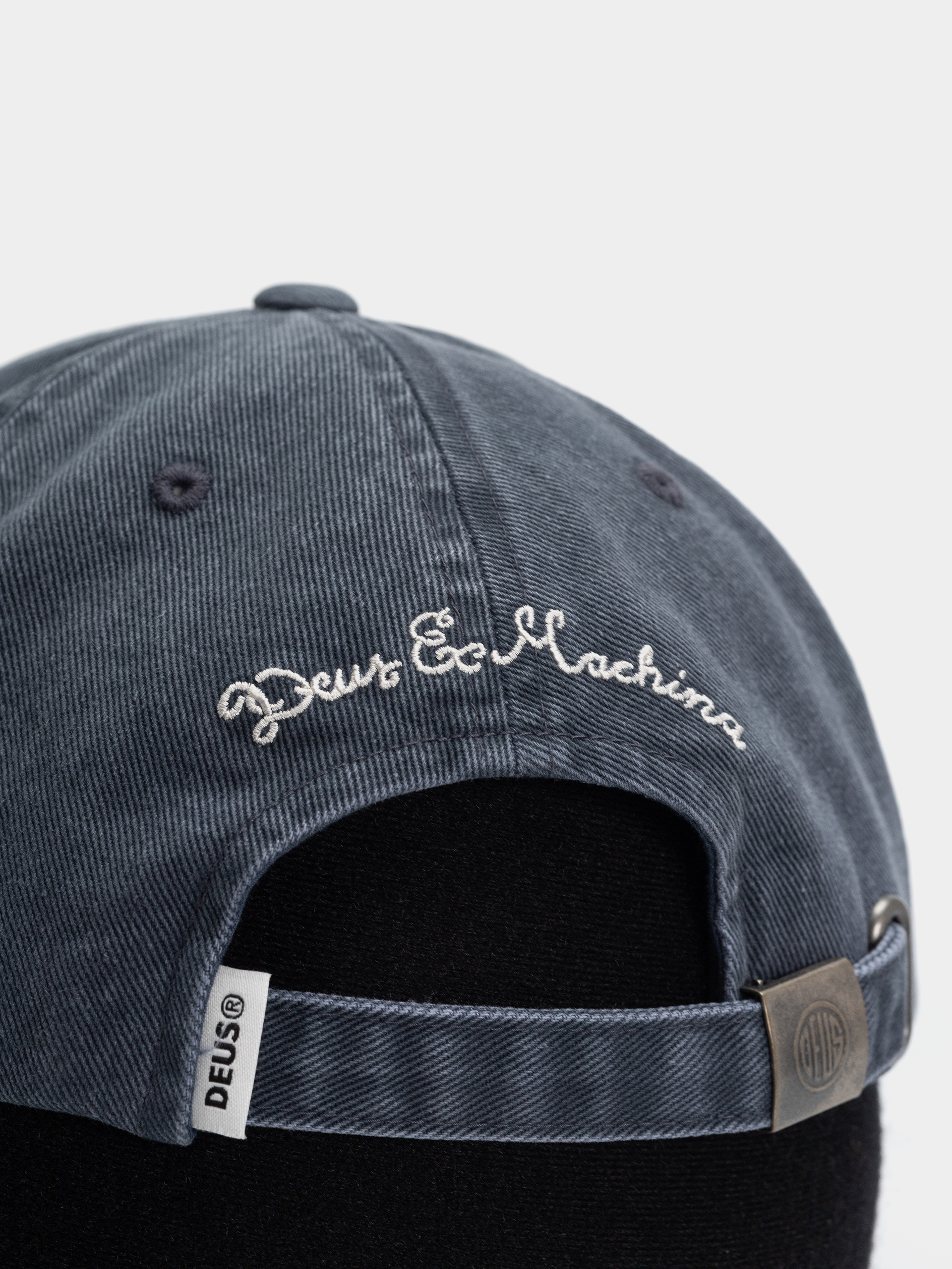 Czapka z daszkiem Deus Ex Machina College Address (navy)