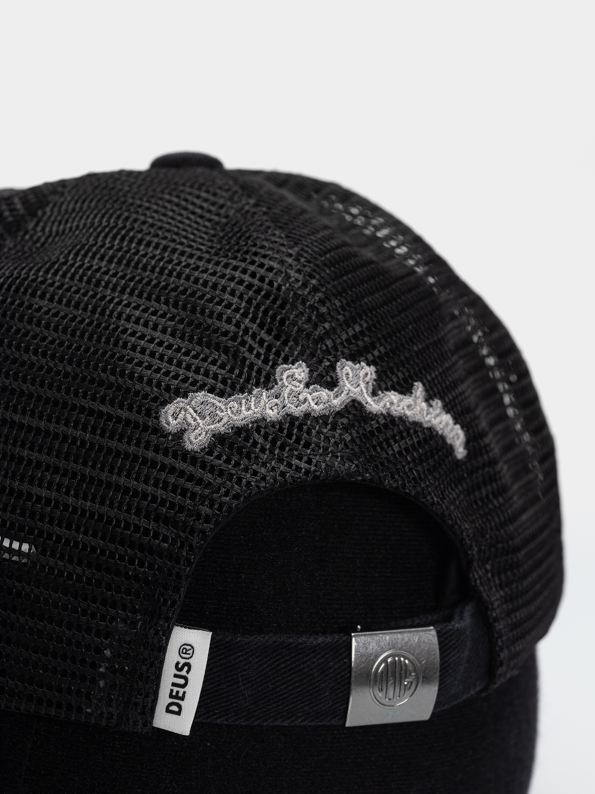 Czapka z daszkiem Deus Ex Machina Seoul Script Address (black)