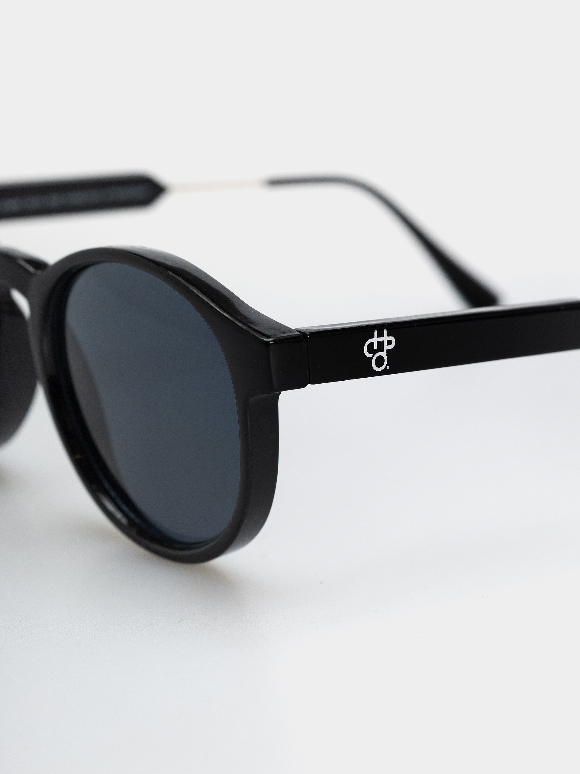 Okulary przeciwsłoneczne CHPO Johan (shiny black/black)