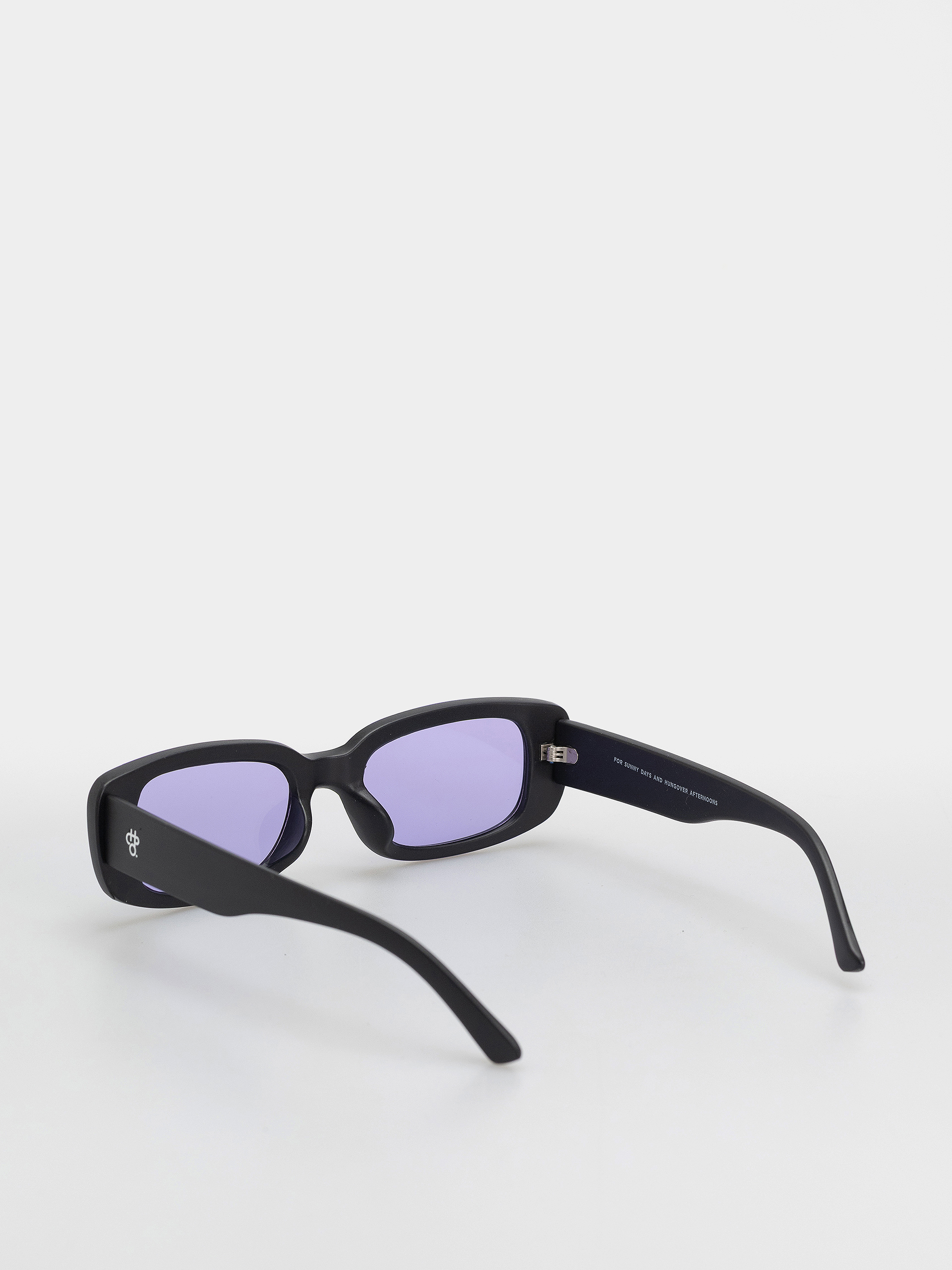 Okulary przeciwsłoneczne CHPO Nicole (matte black/purple)