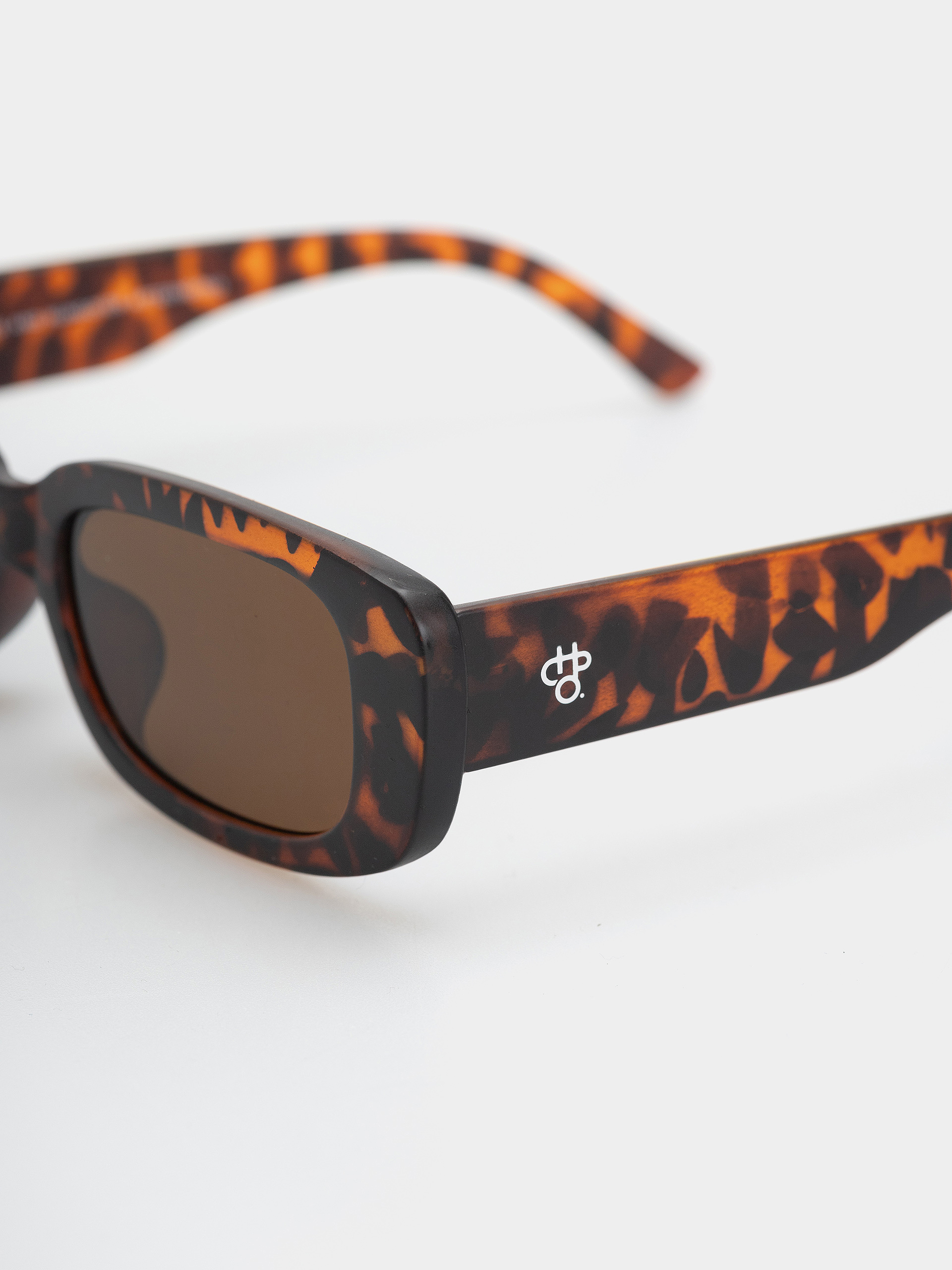 Okulary przeciwsłoneczne CHPO Nicole (matte turtle brown/brown)