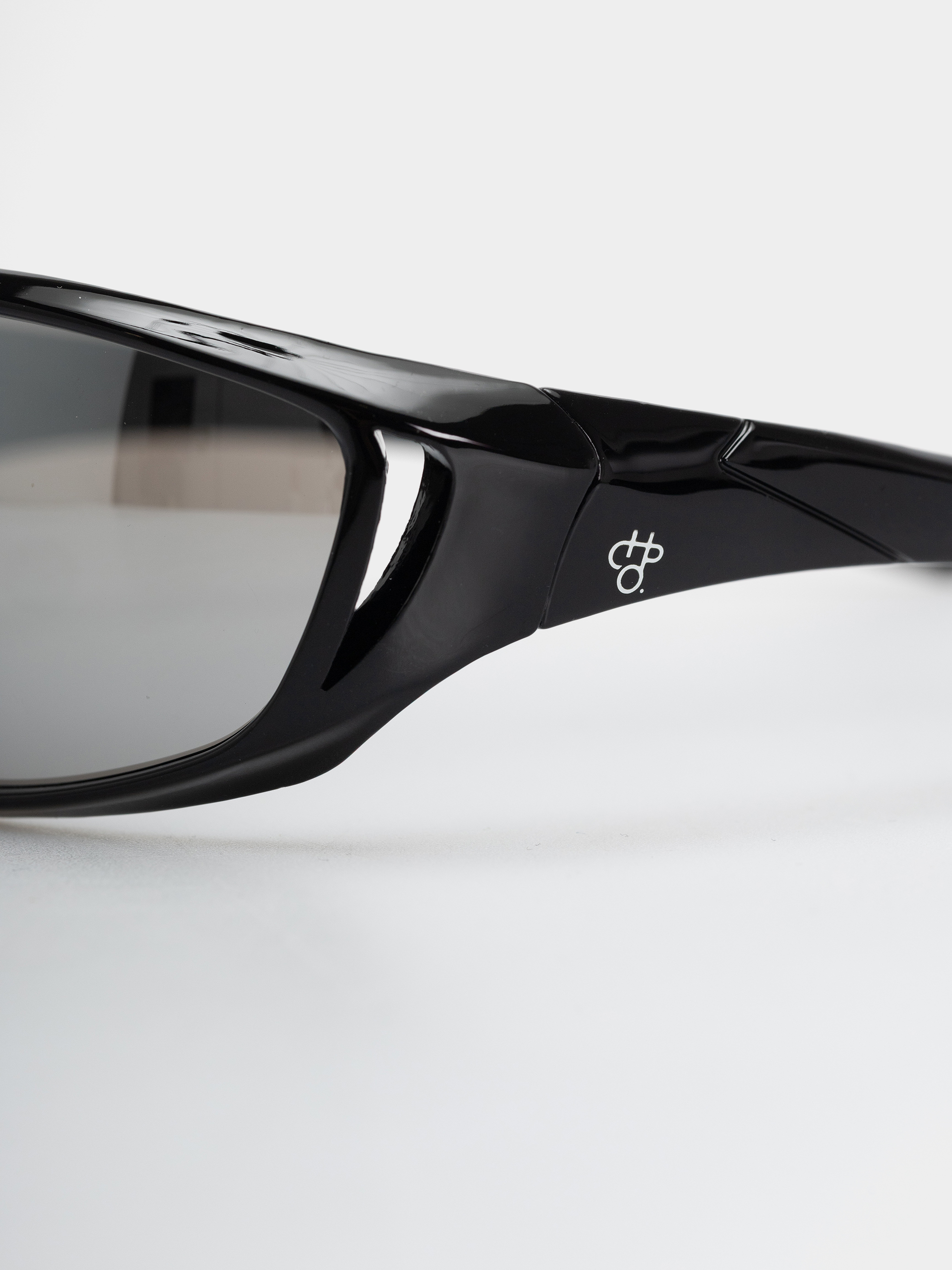 Okulary przeciwsłoneczne CHPO Kreuzberg (shiny black/silver mirror)