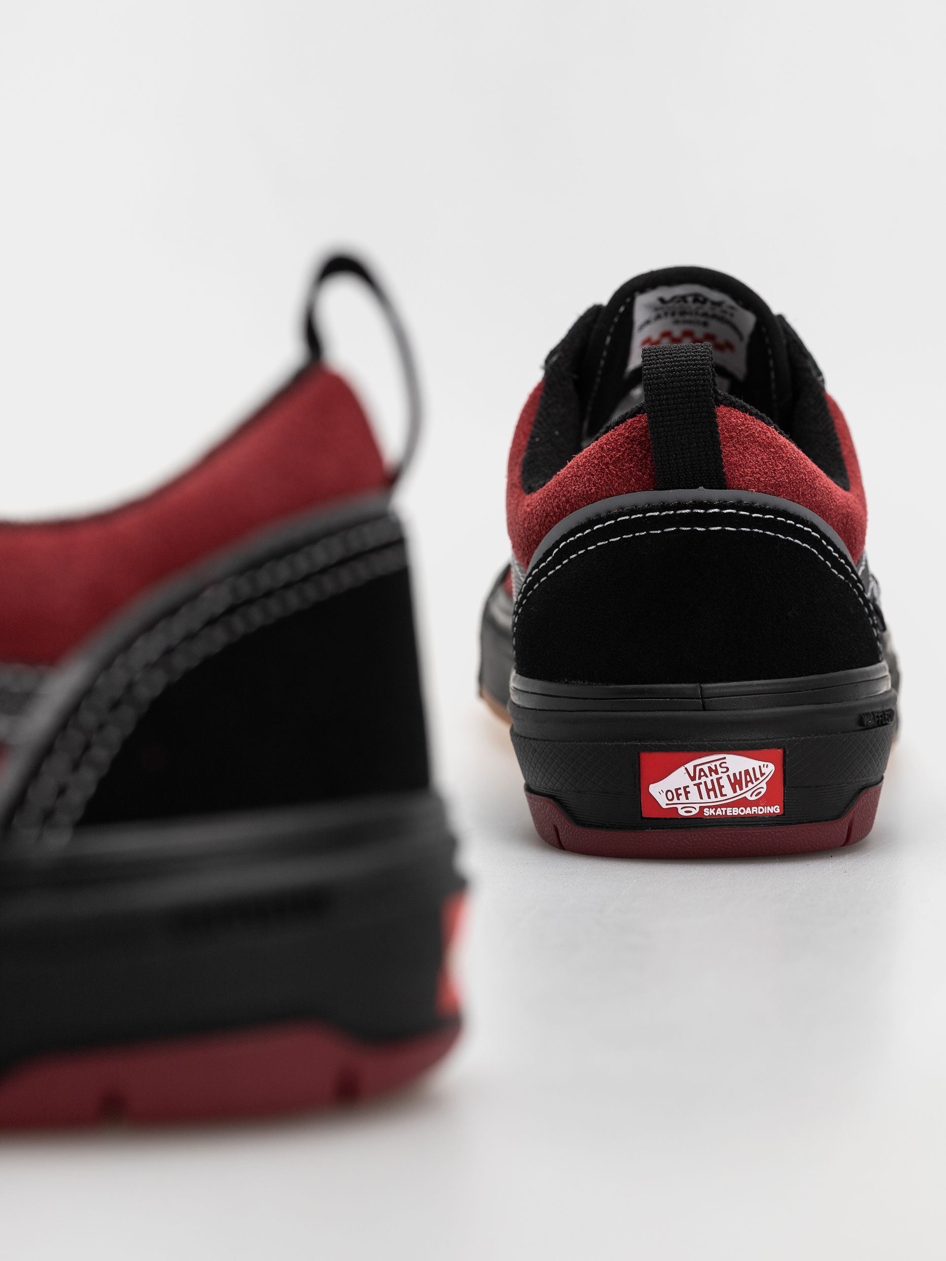 Buty Vans Skate Old Skool Wafflecup (black/red)