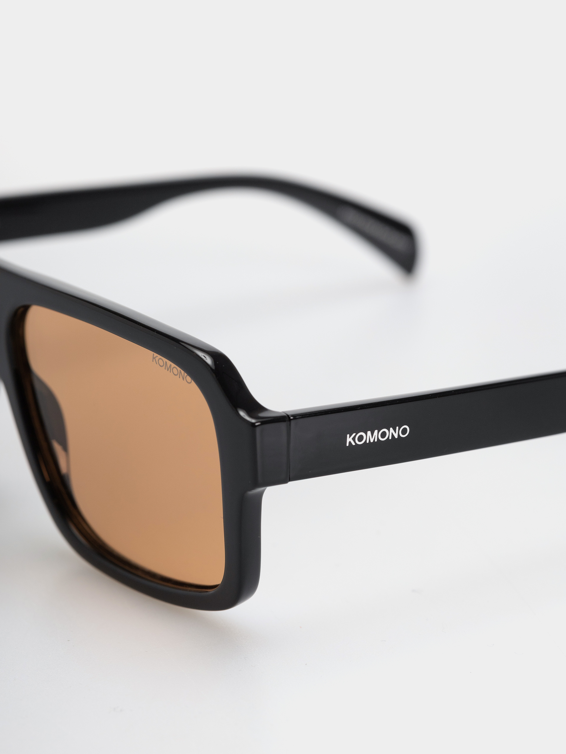 Okulary przeciwsłoneczne Komono Falcon (black sunset)